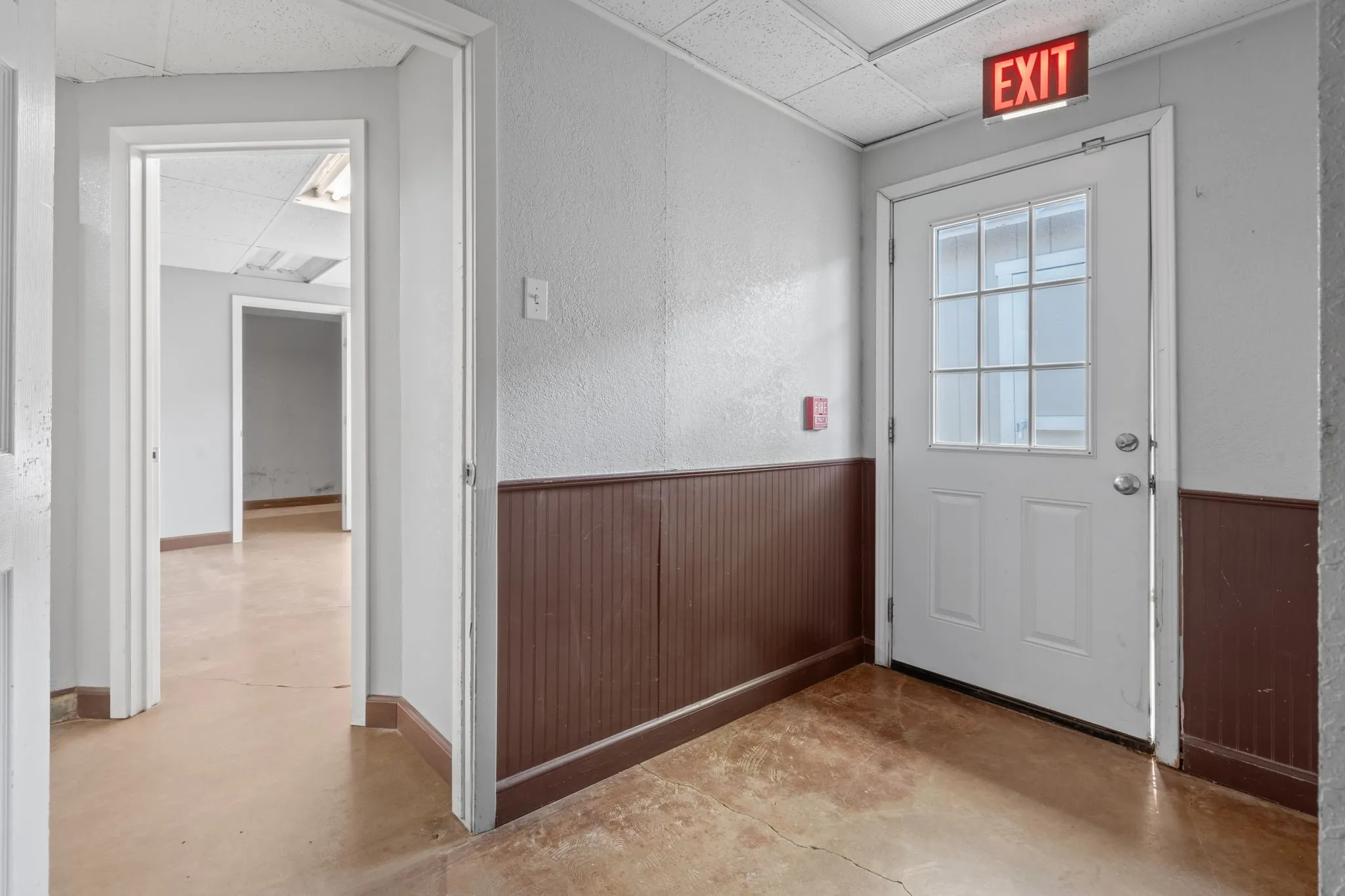 back exit to separate 2000+- building