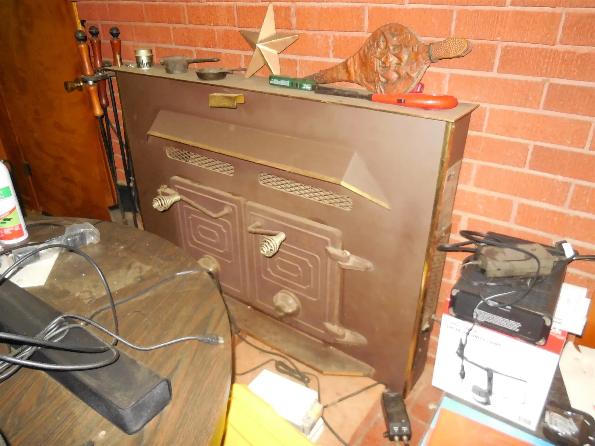Fireplace with insert