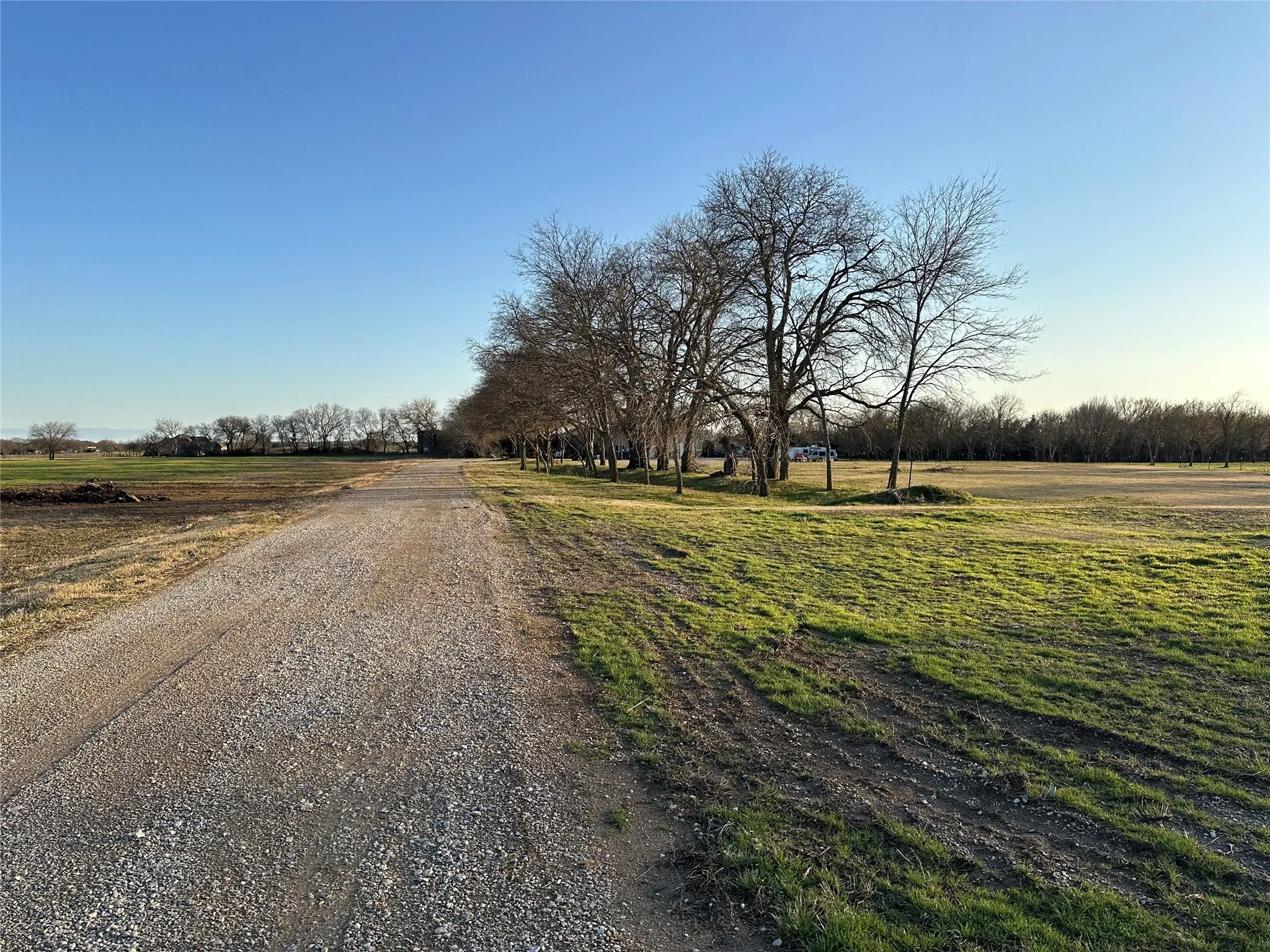 Unimproved Land For Sale in Grayson County , 000 Mc Connell Road, Gunter, Texas 75058, 0, 0, Garage spaces, 0 Sqft, built in 0, Price $2,600,000, mls#20866126, Real Estate Agent in Gunter, Homes For Sale in Grayson county, Homes For Sale in Gunter, Realtor in Gunter Texas, Real Estate Brokerage Independent Realty Texas, Luminita Cordes Realtor