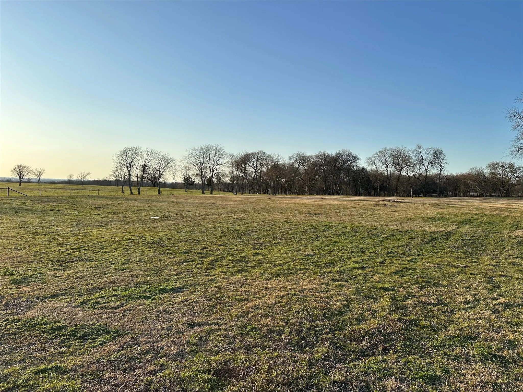 Unimproved Land For Sale in Grayson County , 000 Mc Connell Road, Gunter, Texas 75058, 0, 0, Garage spaces, 0 Sqft, built in 0, Price $2,600,000, mls#20866126, Real Estate Agent in Gunter, Homes For Sale in Grayson county, Homes For Sale in Gunter, Realtor in Gunter Texas, Real Estate Brokerage Independent Realty Texas, Luminita Cordes Realtor