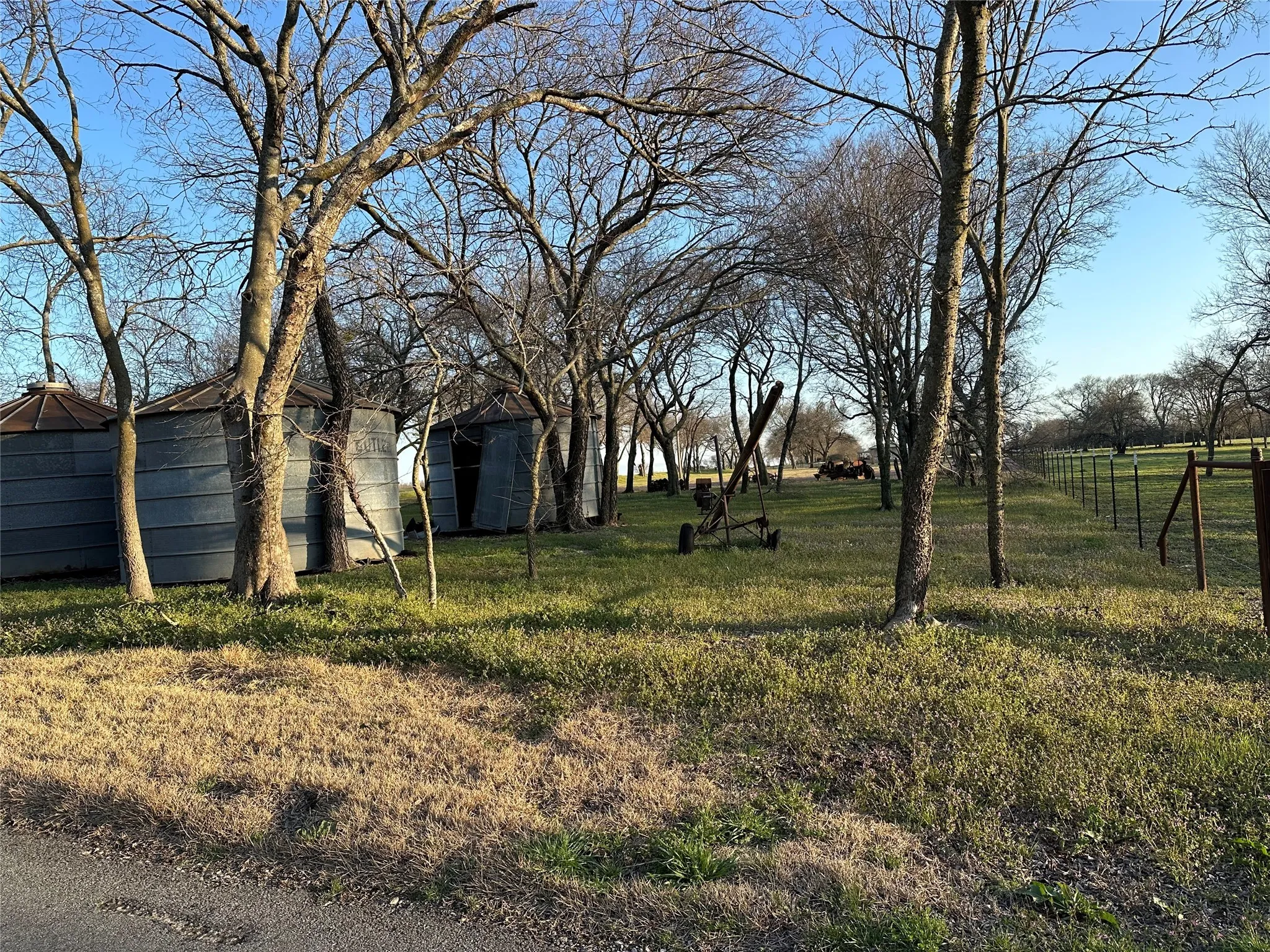 Unimproved Land For Sale in Grayson County , 000 Mc Connell Road, Gunter, Texas 75058, 0, 0, Garage spaces, 0 Sqft, built in 0, Price $2,600,000, mls#20866126, Real Estate Agent in Gunter, Homes For Sale in Grayson county, Homes For Sale in Gunter, Realtor in Gunter Texas, Real Estate Brokerage Independent Realty Texas, Luminita Cordes Realtor