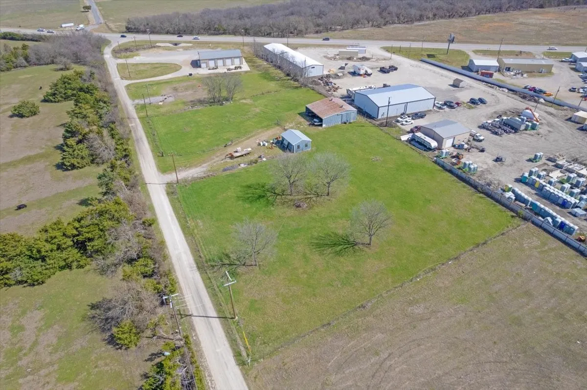 Industrial For Sale in Fannin County , 253 County Road 4465, Trenton, Texas 75490, 0, 0, Garage spaces, 0 Sqft, built in 2008, Preowned, mls#20864948, Real Estate Agent in Trenton, Homes For Sale in Fannin county, Homes For Sale in Trenton, Realtor in Trenton Texas, Real Estate Brokerage Independent Realty Texas, Luminita Cordes Realtor