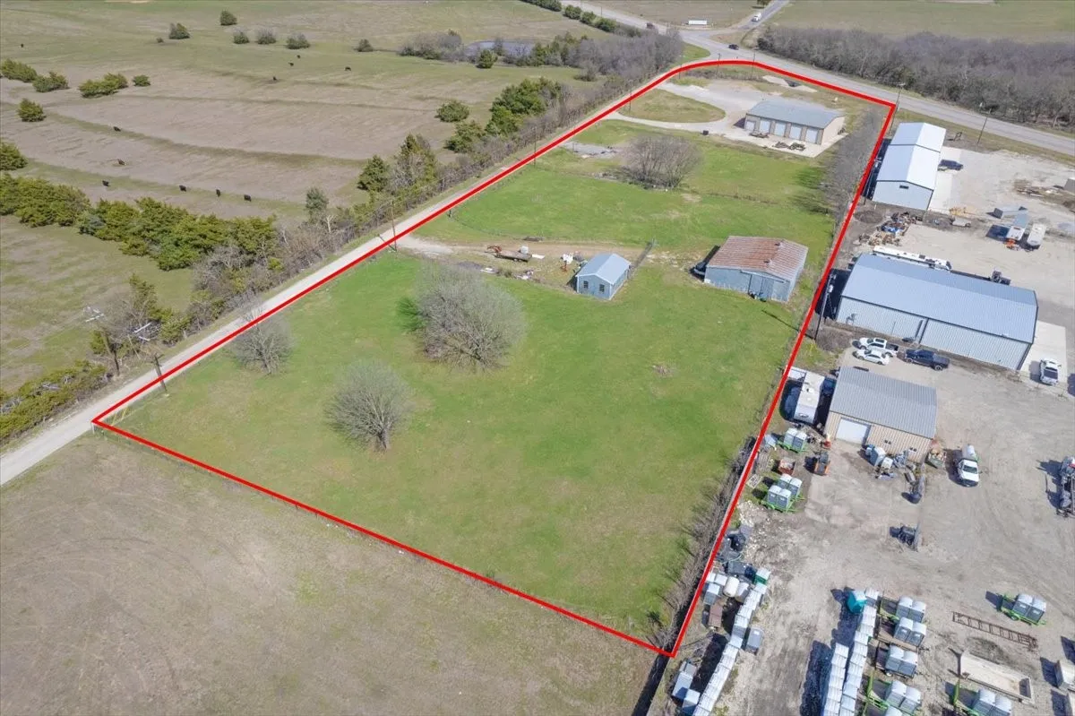 Industrial For Sale in Fannin County , 253 County Road 4465, Trenton, Texas 75490, 0, 0, Garage spaces, 0 Sqft, built in 2008, Preowned, mls#20864948, Real Estate Agent in Trenton, Homes For Sale in Fannin county, Homes For Sale in Trenton, Realtor in Trenton Texas, Real Estate Brokerage Independent Realty Texas, Luminita Cordes Realtor