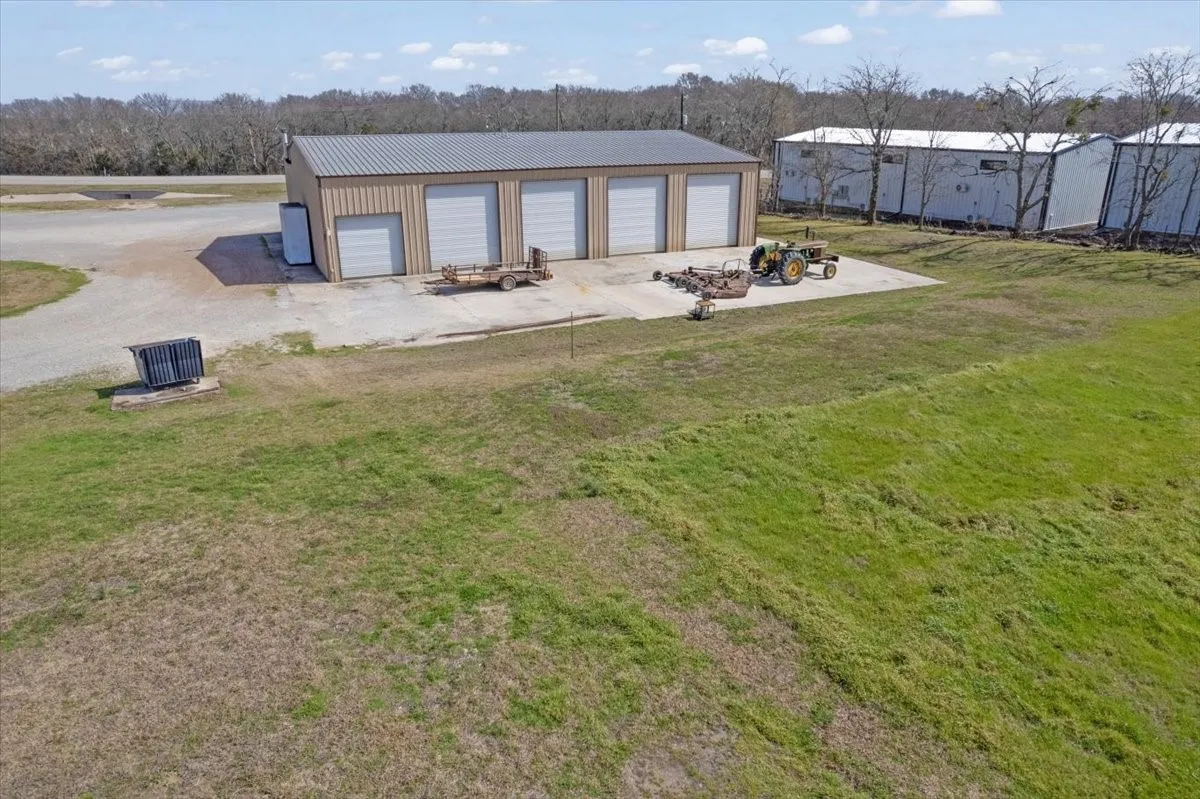 Industrial For Sale in Fannin County , 253 County Road 4465, Trenton, Texas 75490, 0, 0, Garage spaces, 0 Sqft, built in 2008, Preowned, mls#20864948, Real Estate Agent in Trenton, Homes For Sale in Fannin county, Homes For Sale in Trenton, Realtor in Trenton Texas, Real Estate Brokerage Independent Realty Texas, Luminita Cordes Realtor