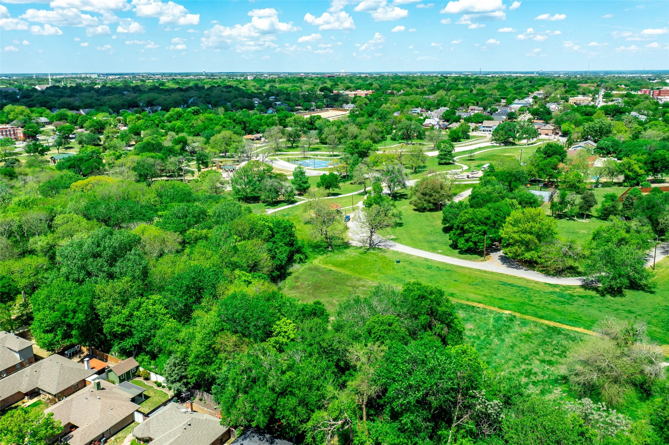 Unimproved Land For Sale in Collin County , 800 S Kentucky Street, Mc Kinney, Texas 75069, 0, 0, Garage spaces, 0 Sqft, built in 0, mls#20868355, Real Estate Agent in Mc Kinney, Homes For Sale in Collin county, Homes For Sale in Mc Kinney, Realtor in Mc Kinney Texas, Real Estate Brokerage Independent Realty Texas, Luminita Cordes Realtor
