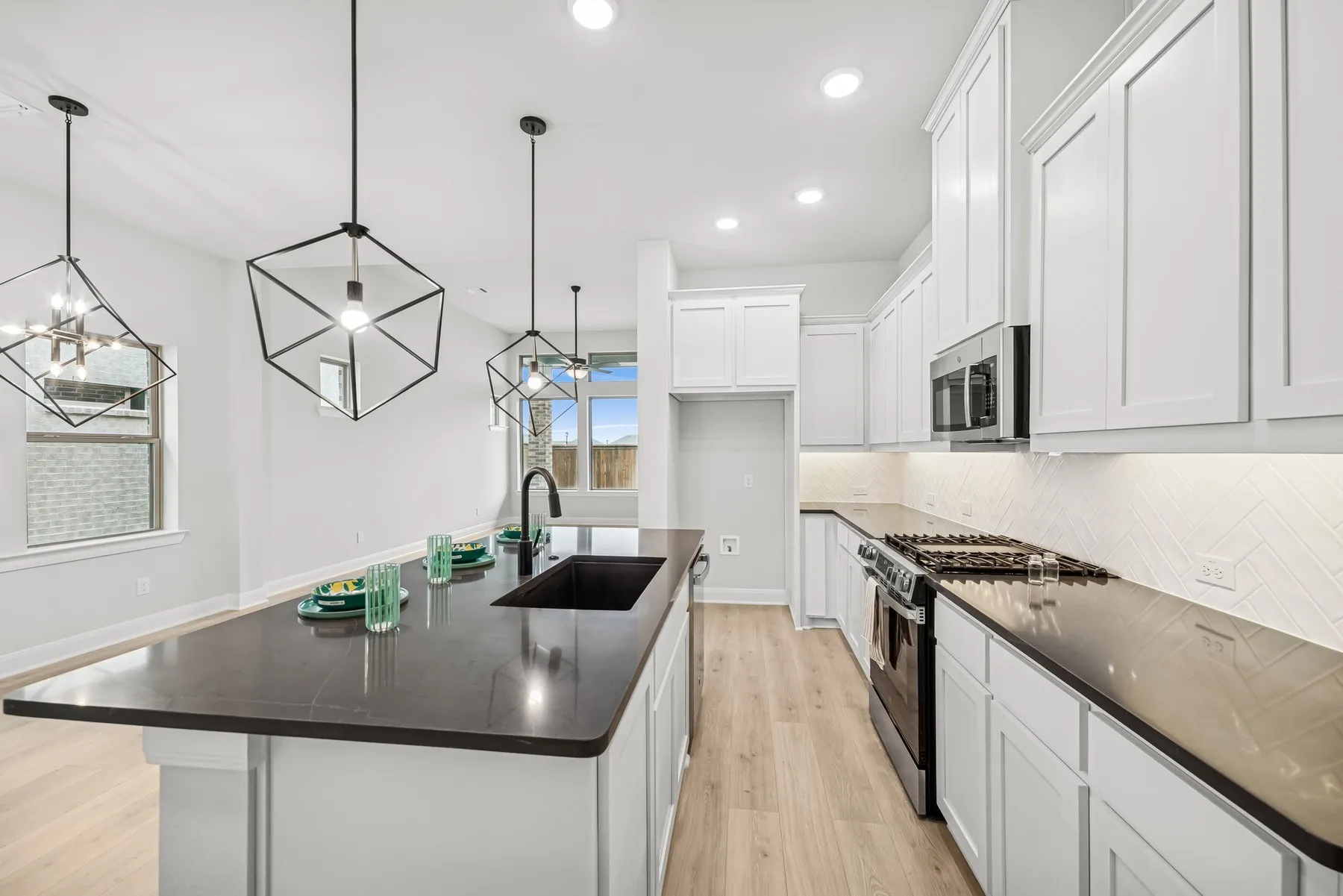 Single Family Residence For Sale in Rockwall County , 2441 Jackson Burn Drive, Royse City, Texas 75189, 3 Bedroom, 2 Bathroom, 2 Garage spaces, 1,821 Sqft, built in 2025, New Construction - Incomplete, mls#20870138, Real Estate Agent in Royse City, Homes For Sale in Rockwall county, Homes For Sale in Royse City, Realtor in Royse City Texas, Real Estate Brokerage Independent Realty Texas, Luminita Cordes Realtor
