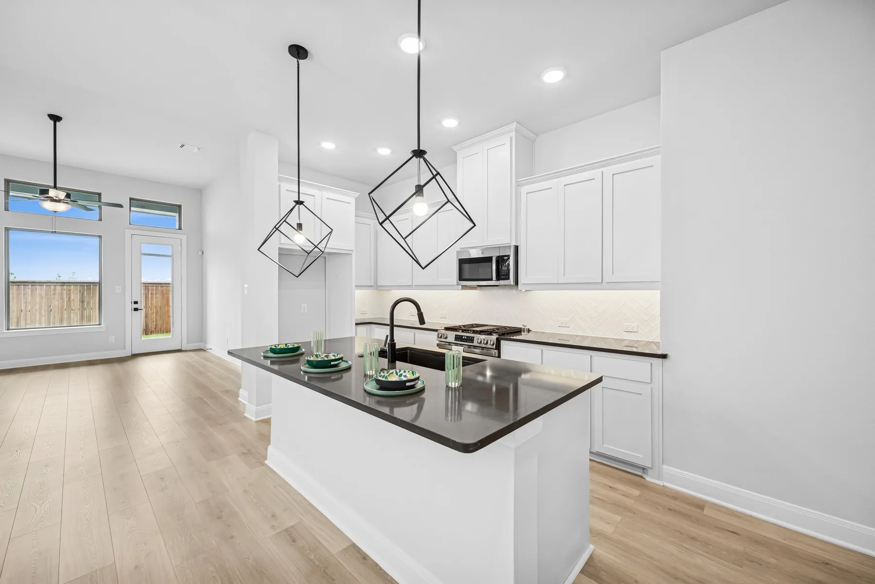 Single Family Residence For Sale in Rockwall County , 2441 Jackson Burn Drive, Royse City, Texas 75189, 3 Bedroom, 2 Bathroom, 2 Garage spaces, 1,821 Sqft, built in 2025, New Construction - Incomplete, mls#20870138, Real Estate Agent in Royse City, Homes For Sale in Rockwall county, Homes For Sale in Royse City, Realtor in Royse City Texas, Real Estate Brokerage Independent Realty Texas, Luminita Cordes Realtor