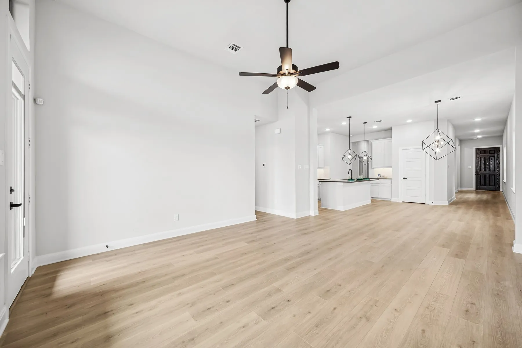 Single Family Residence For Sale in Rockwall County , 2441 Jackson Burn Drive, Royse City, Texas 75189, 3 Bedroom, 2 Bathroom, 2 Garage spaces, 1,821 Sqft, built in 2025, New Construction - Incomplete, mls#20870138, Real Estate Agent in Royse City, Homes For Sale in Rockwall county, Homes For Sale in Royse City, Realtor in Royse City Texas, Real Estate Brokerage Independent Realty Texas, Luminita Cordes Realtor