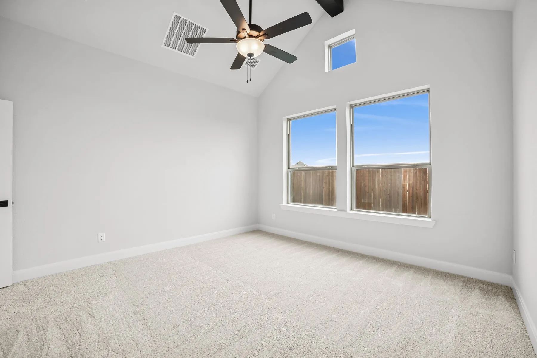 Single Family Residence For Sale in Rockwall County , 2441 Jackson Burn Drive, Royse City, Texas 75189, 3 Bedroom, 2 Bathroom, 2 Garage spaces, 1,821 Sqft, built in 2025, New Construction - Incomplete, mls#20870138, Real Estate Agent in Royse City, Homes For Sale in Rockwall county, Homes For Sale in Royse City, Realtor in Royse City Texas, Real Estate Brokerage Independent Realty Texas, Luminita Cordes Realtor