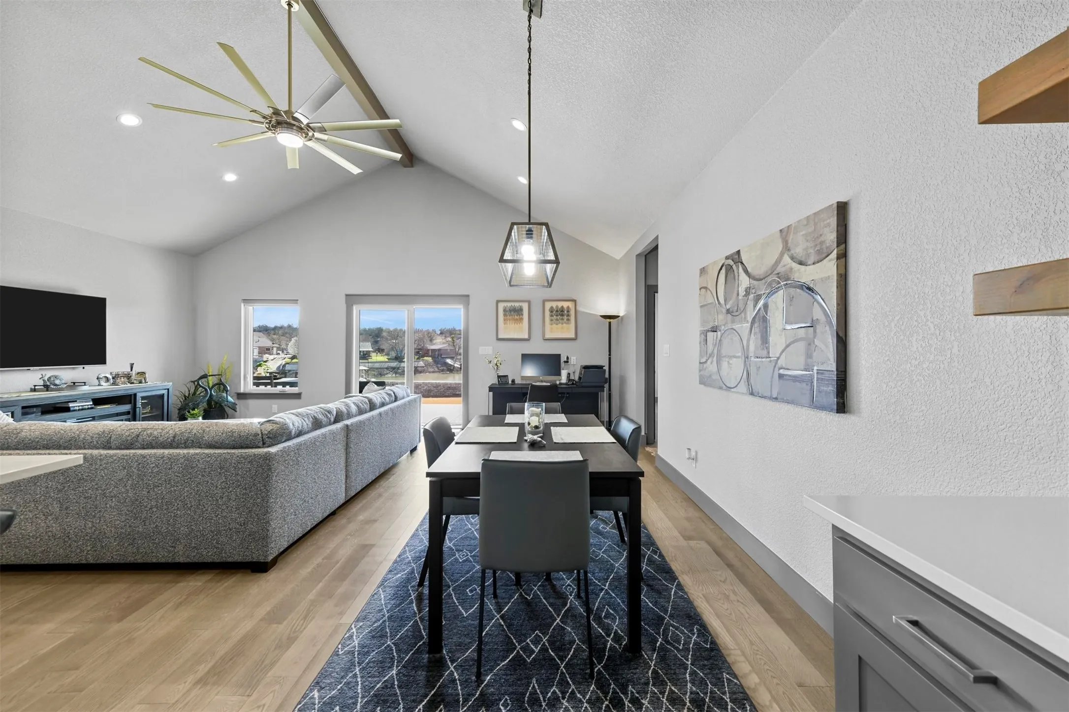 Single Family Residence For Sale in Wise County , 502 S Bay Court, Runaway Bay, Texas 76426, 3 Bedroom, 3 Bathroom, 2 Garage spaces, 2,236 Sqft, built in 2023, Preowned, mls#20866482, Real Estate Agent in Runaway Bay, Homes For Sale in Wise county, Homes For Sale in Runaway Bay, Realtor in Runaway Bay Texas, Real Estate Brokerage Independent Realty Texas, Luminita Cordes Realtor