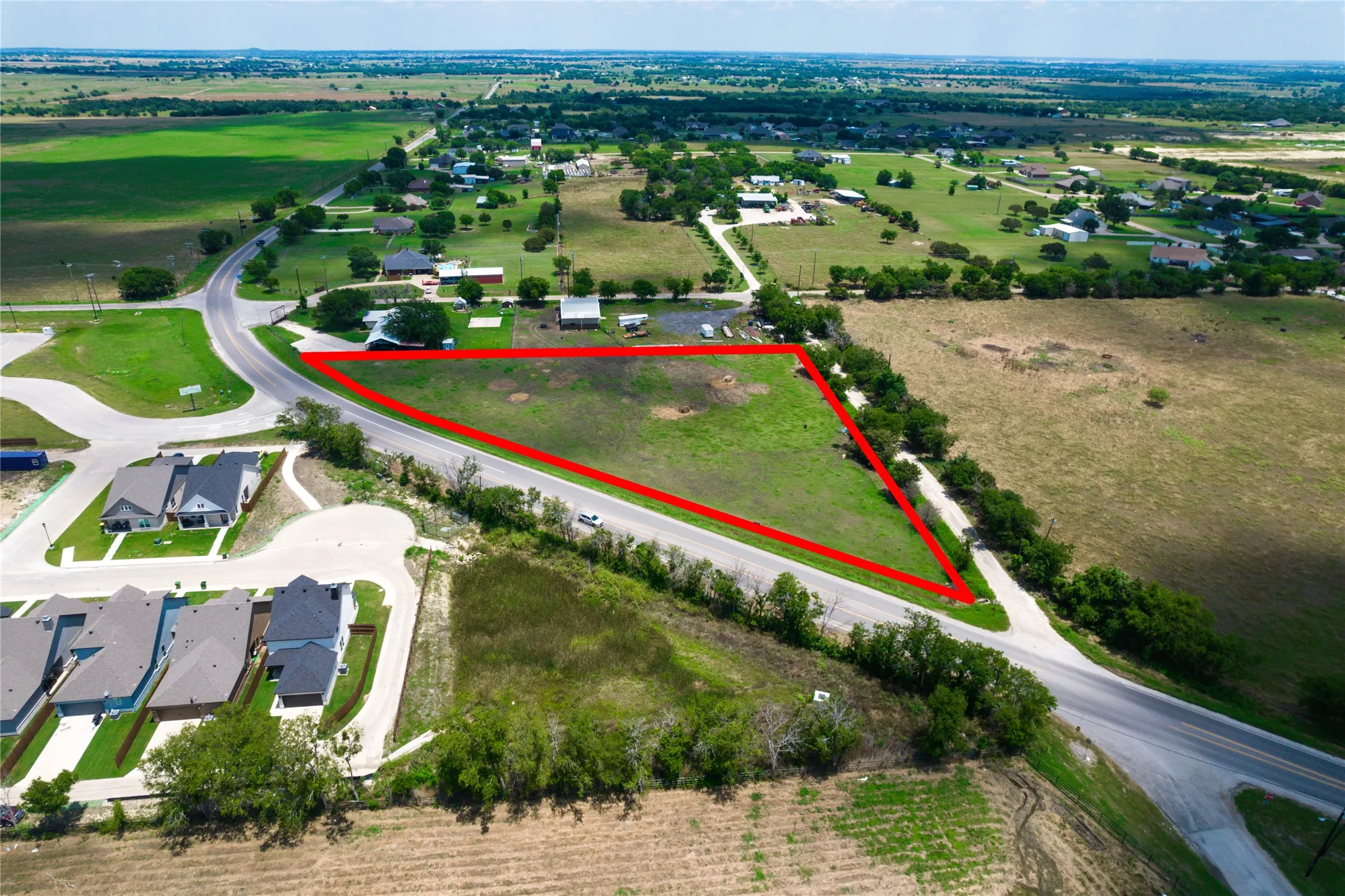 Drone / aerial view featuring a rural view