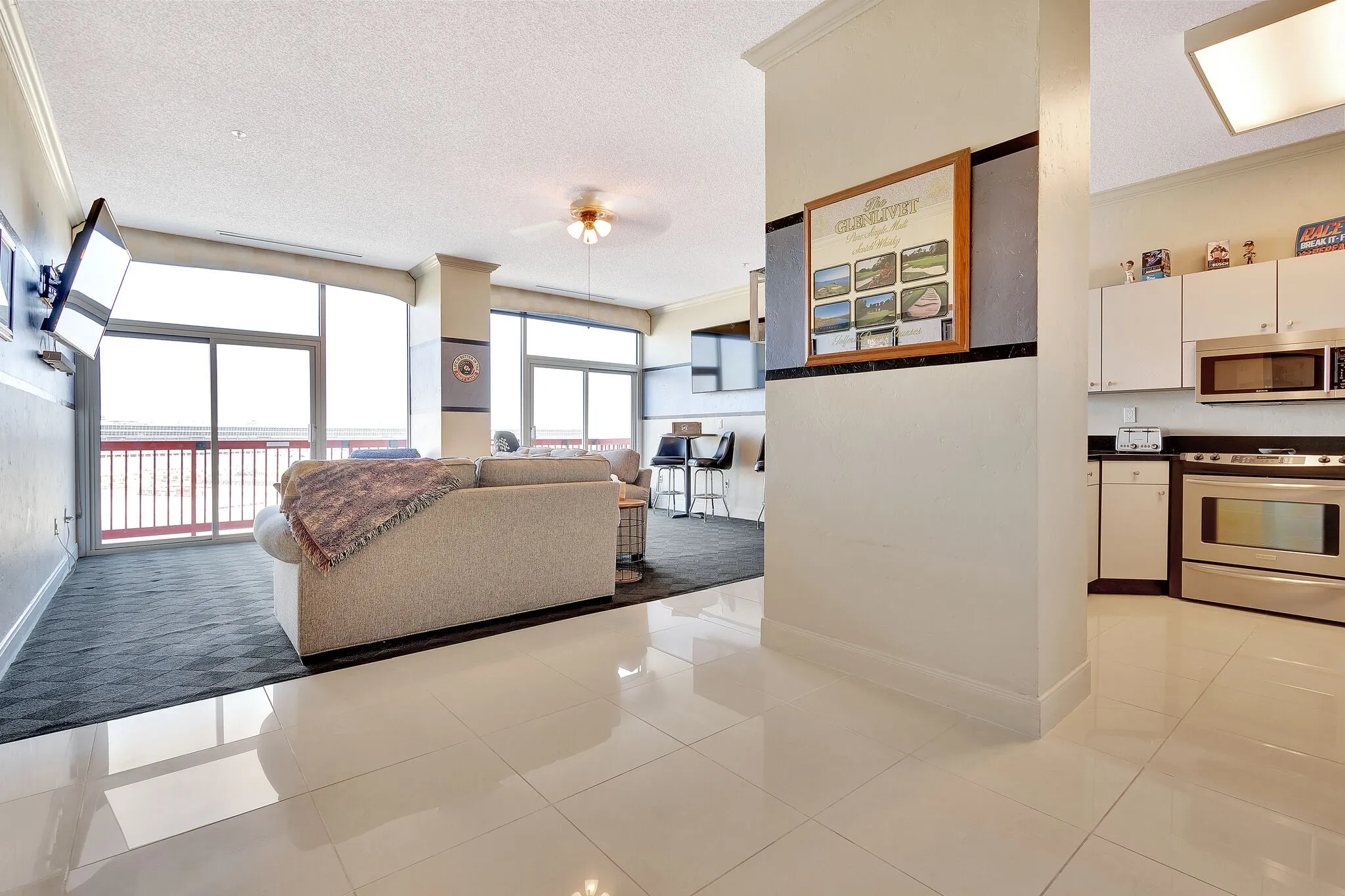 Condominium For Sale in Denton County , 3575 Lone Star Circle 517, Fort Worth, Texas 76177, 1 Bedroom, 1 Bathroom, 2 Garage spaces, 1,000 Sqft, built in 1997, mls#20871239, Real Estate Agent in Fort Worth, Homes For Sale in Denton county, Homes For Sale in Fort Worth, Realtor in Fort Worth Texas, Real Estate Brokerage Independent Realty Texas, Luminita Cordes Realtor
