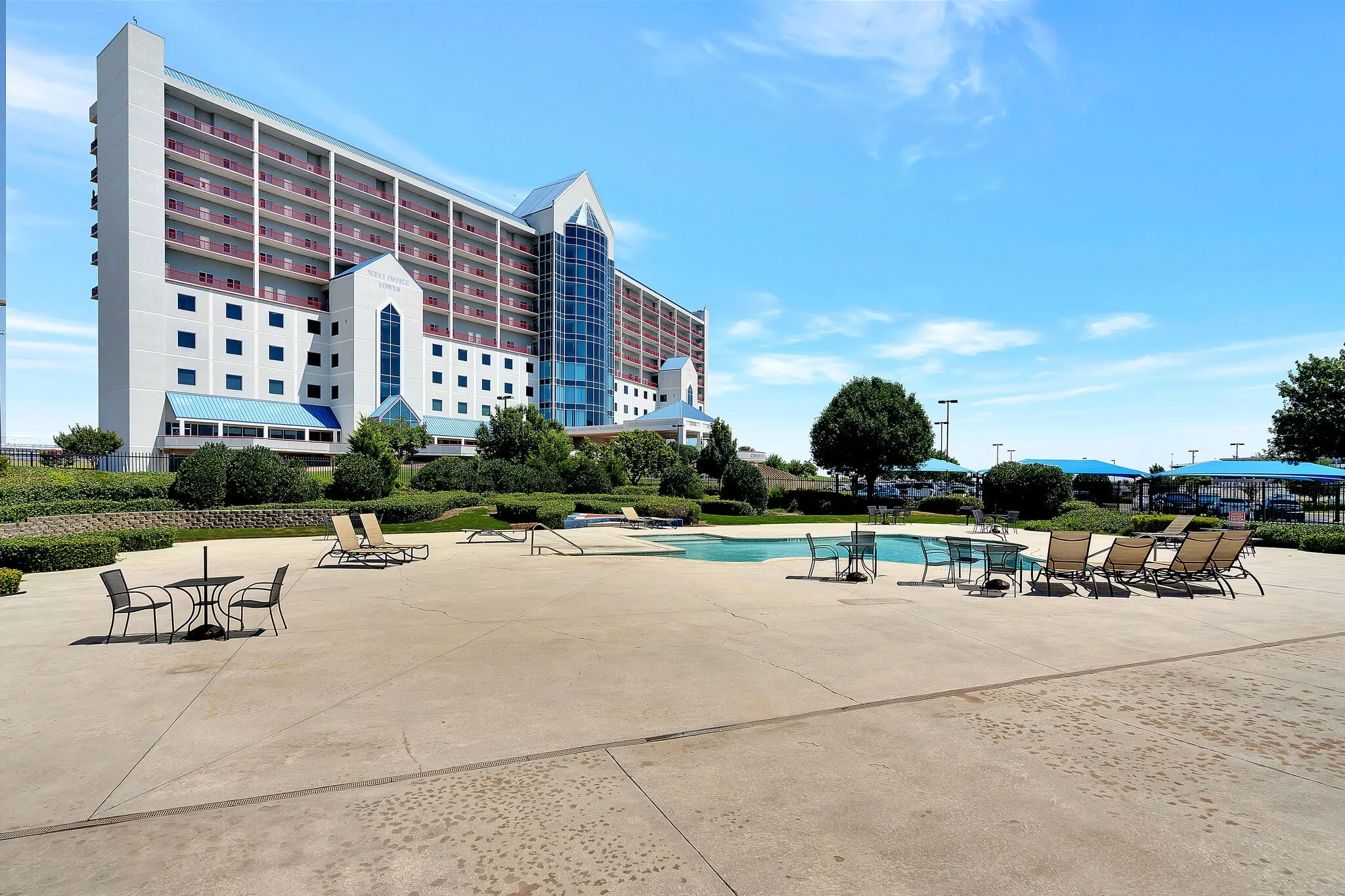 Condominium For Sale in Denton County , 3575 Lone Star Circle 517, Fort Worth, Texas 76177, 1 Bedroom, 1 Bathroom, 2 Garage spaces, 1,000 Sqft, built in 1997, mls#20871239, Real Estate Agent in Fort Worth, Homes For Sale in Denton county, Homes For Sale in Fort Worth, Realtor in Fort Worth Texas, Real Estate Brokerage Independent Realty Texas, Luminita Cordes Realtor