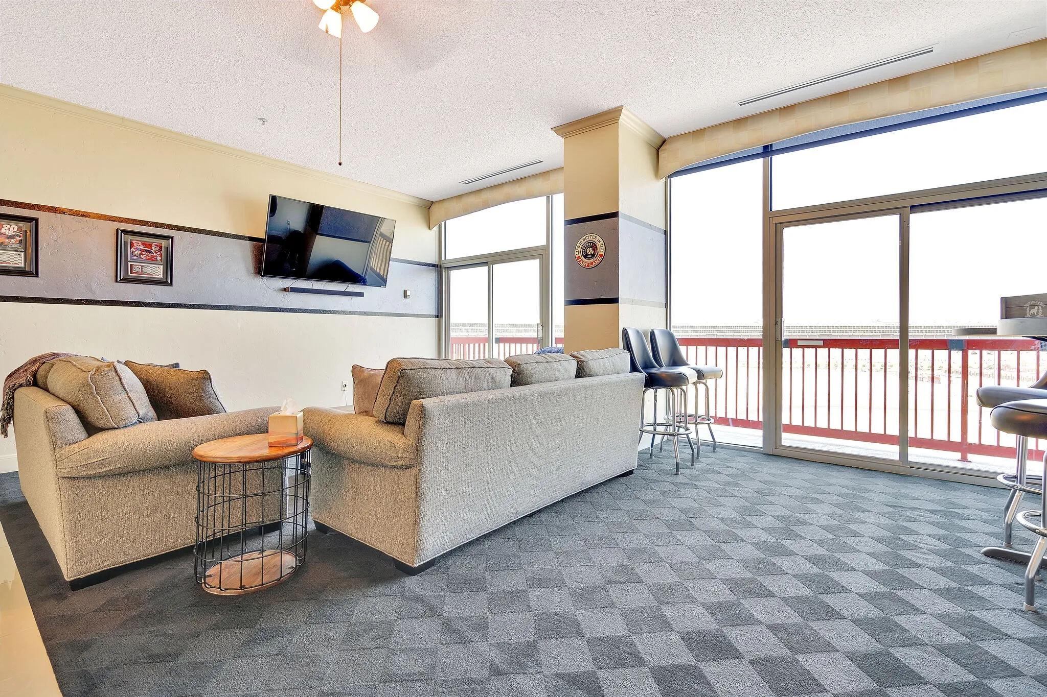 Condominium For Sale in Denton County , 3575 Lone Star Circle 517, Fort Worth, Texas 76177, 1 Bedroom, 1 Bathroom, 2 Garage spaces, 1,000 Sqft, built in 1997, mls#20871239, Real Estate Agent in Fort Worth, Homes For Sale in Denton county, Homes For Sale in Fort Worth, Realtor in Fort Worth Texas, Real Estate Brokerage Independent Realty Texas, Luminita Cordes Realtor
