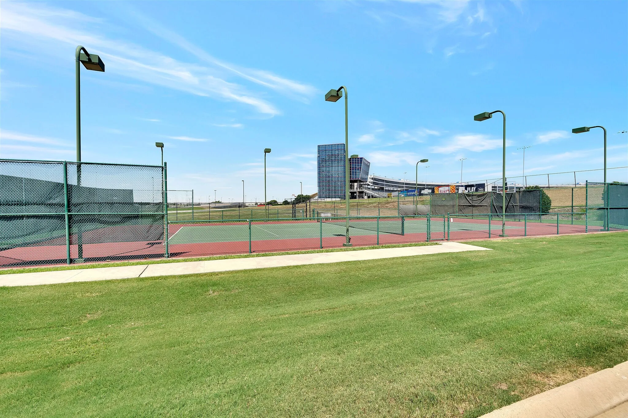 Condominium For Sale in Denton County , 3575 Lone Star Circle 517, Fort Worth, Texas 76177, 1 Bedroom, 1 Bathroom, 2 Garage spaces, 1,000 Sqft, built in 1997, mls#20871239, Real Estate Agent in Fort Worth, Homes For Sale in Denton county, Homes For Sale in Fort Worth, Realtor in Fort Worth Texas, Real Estate Brokerage Independent Realty Texas, Luminita Cordes Realtor