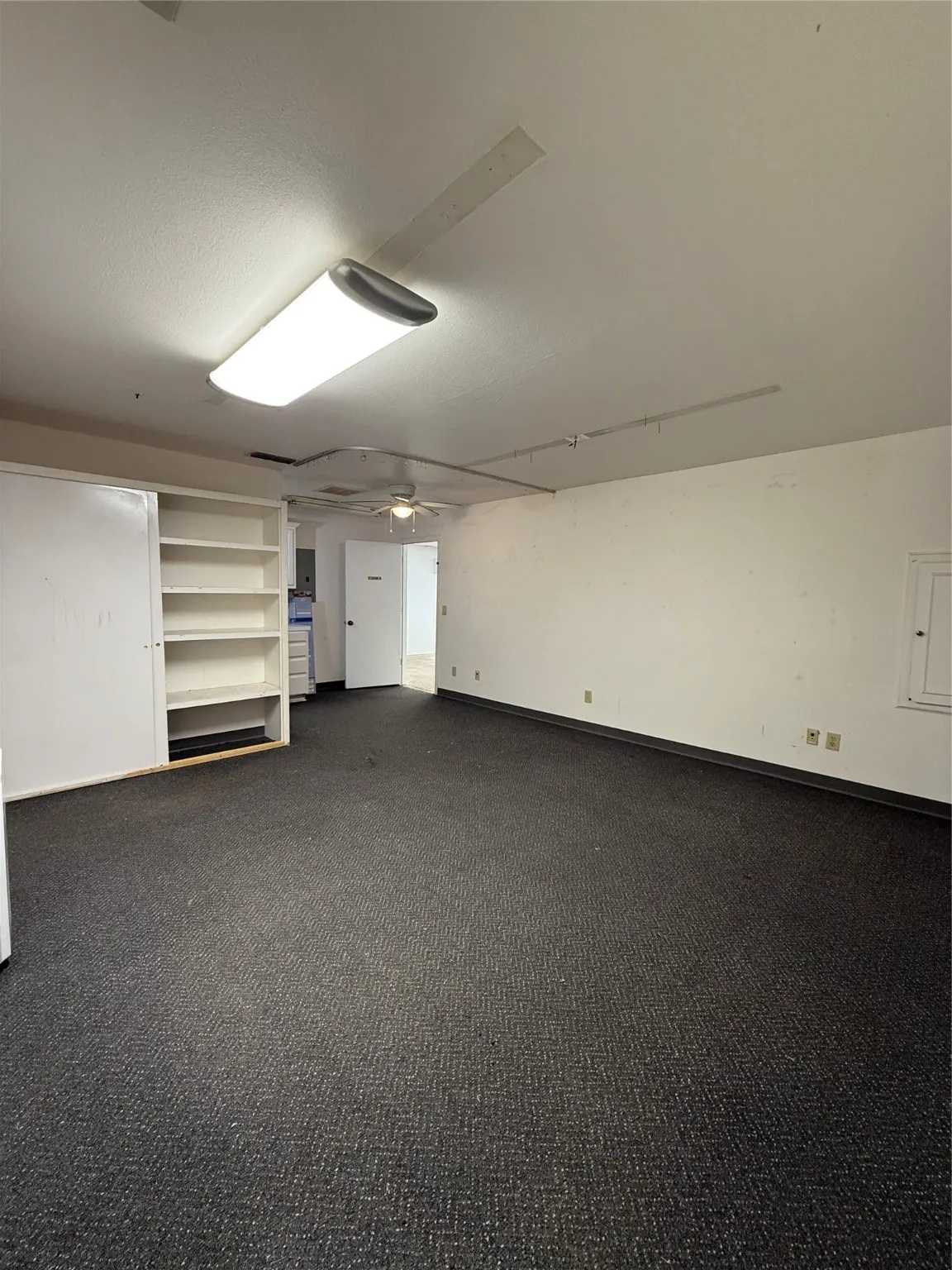 Office For Sale in Wichita County , 101 E 3rd Street, Burkburnett, Texas 76354, 0, 0, Garage spaces, 0 Sqft, built in 1988, Preowned, mls#20863027, Real Estate Agent in Burkburnett, Homes For Sale in Wichita county, Homes For Sale in Burkburnett, Realtor in Burkburnett Texas, Real Estate Brokerage Independent Realty Texas, Luminita Cordes Realtor