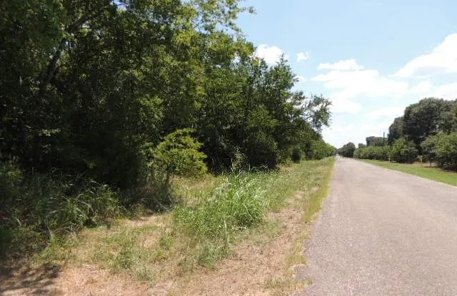 Unimproved Land For Sale in Hunt County , TBD County Road 3303, Greenville, Texas 75401, 0, 0, Garage spaces, 0 Sqft, built in 0, mls#20865343, Real Estate Agent in Greenville, Homes For Sale in Hunt county, Homes For Sale in Greenville, Realtor in Greenville Texas, Real Estate Brokerage Independent Realty Texas, Luminita Cordes Realtor