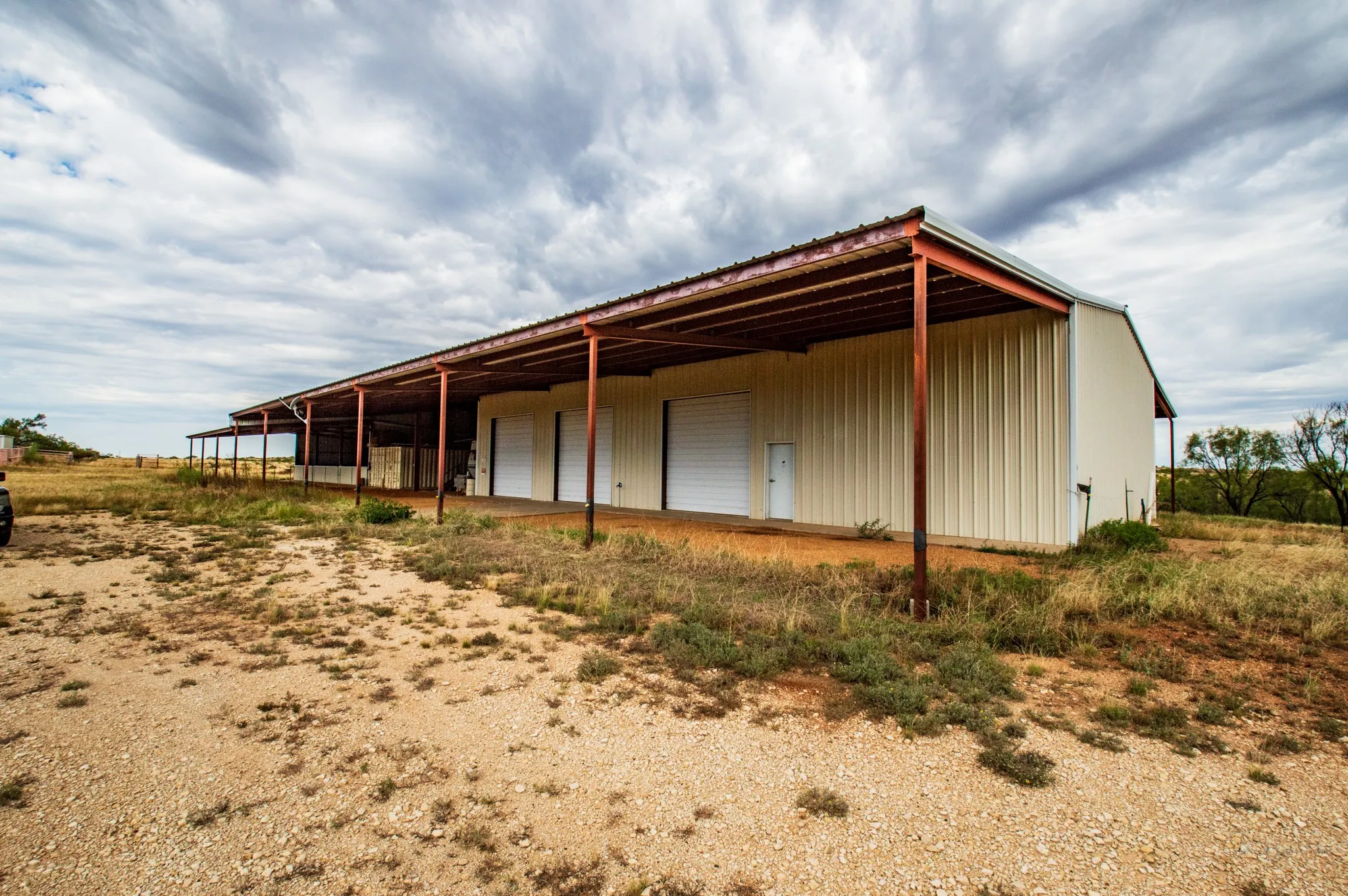 Ranch For Sale in Mitchell County , 3108 CR 125, Colorado City, Texas 79512, 0, 0, Garage spaces, 0 Sqft, built in 0, mls#20874509, Real Estate Agent in Colorado City, Homes For Sale in Mitchell county, Homes For Sale in Colorado City, Realtor in Colorado City Texas, Real Estate Brokerage Independent Realty Texas, Luminita Cordes Realtor