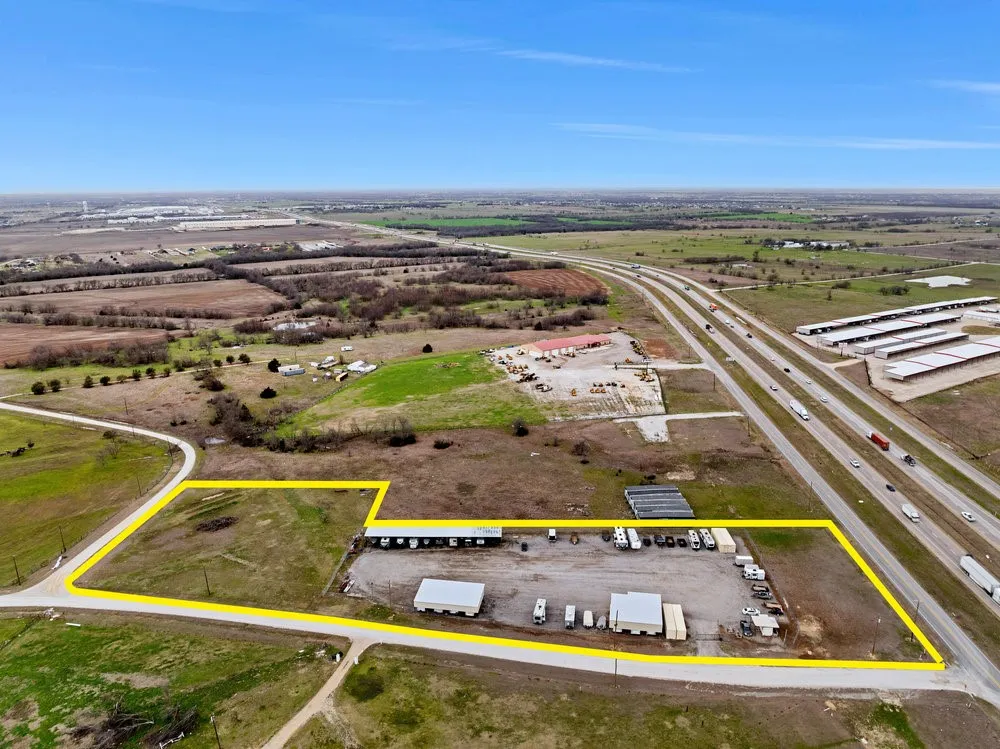 Industrial For Sale in Cooke County , 50 Love Trail, Valley View, Texas 76272, 0, 0, Garage spaces, 1,000 Sqft, built in 2018, Preowned, Price $1,502,500, mls#20872621, Real Estate Agent in Valley View, Homes For Sale in Cooke county, Homes For Sale in Valley View, Realtor in Valley View Texas, Real Estate Brokerage Independent Realty Texas, Luminita Cordes Realtor