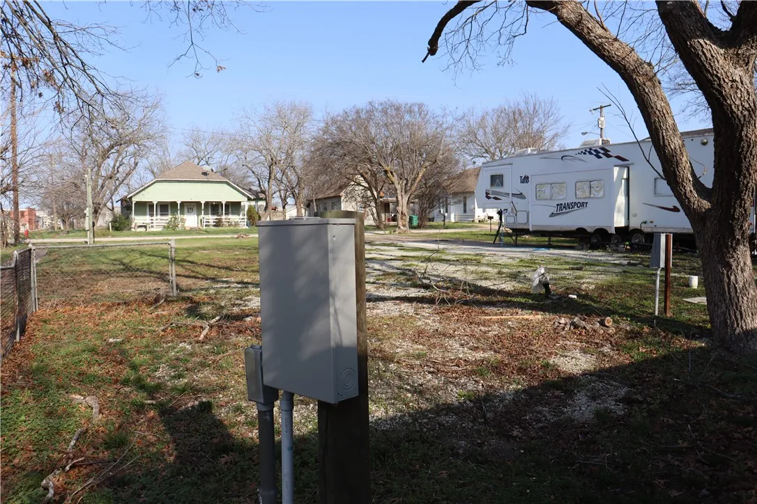 Unimproved Land For Sale in Mc Lennan County , 502 E Navarro Street, Mart, Texas 76664, 0, 0, Garage spaces, 0 Sqft, built in 0, mls#227600, Real Estate Agent in Mart, Homes For Sale in Mc Lennan county, Homes For Sale in Mart, Realtor in Mart Texas, Real Estate Brokerage Independent Realty Texas, Luminita Cordes Realtor