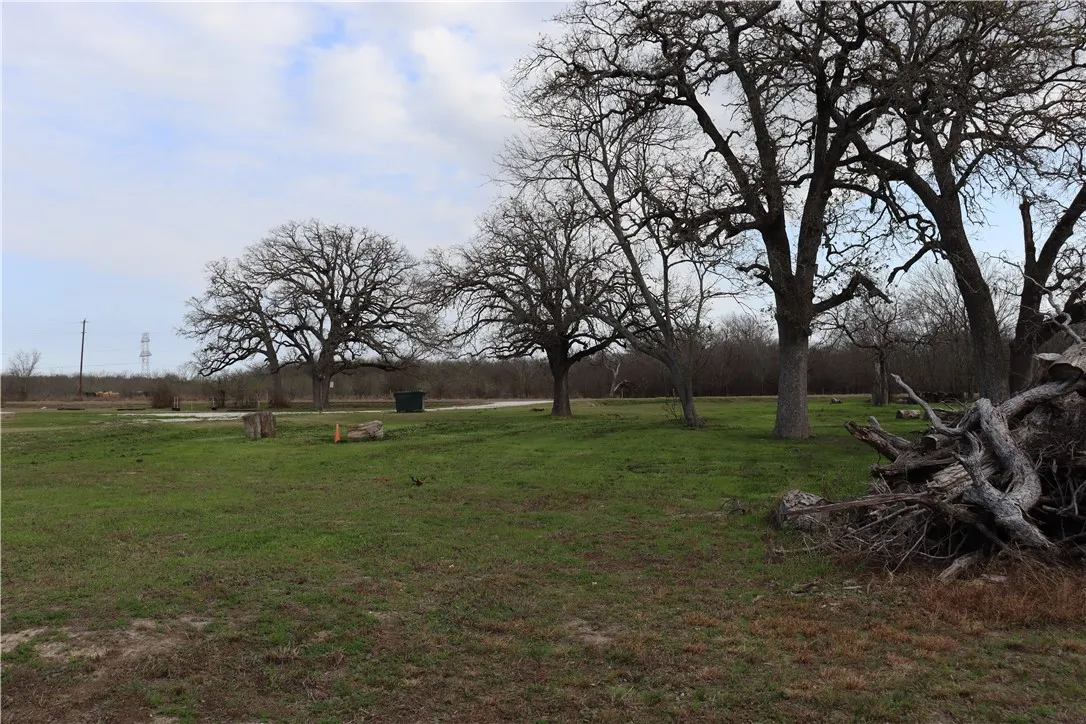 Unimproved Land For Sale in Limestone County , 4202 S FM 339, Groesbeck, Texas 76642, 0, 0, Garage spaces, 0 Sqft, built in 0, Unknown, mls#227601, Real Estate Agent in Groesbeck, Homes For Sale in Limestone county, Homes For Sale in Groesbeck, Realtor in Groesbeck Texas, Real Estate Brokerage Independent Realty Texas, Luminita Cordes Realtor