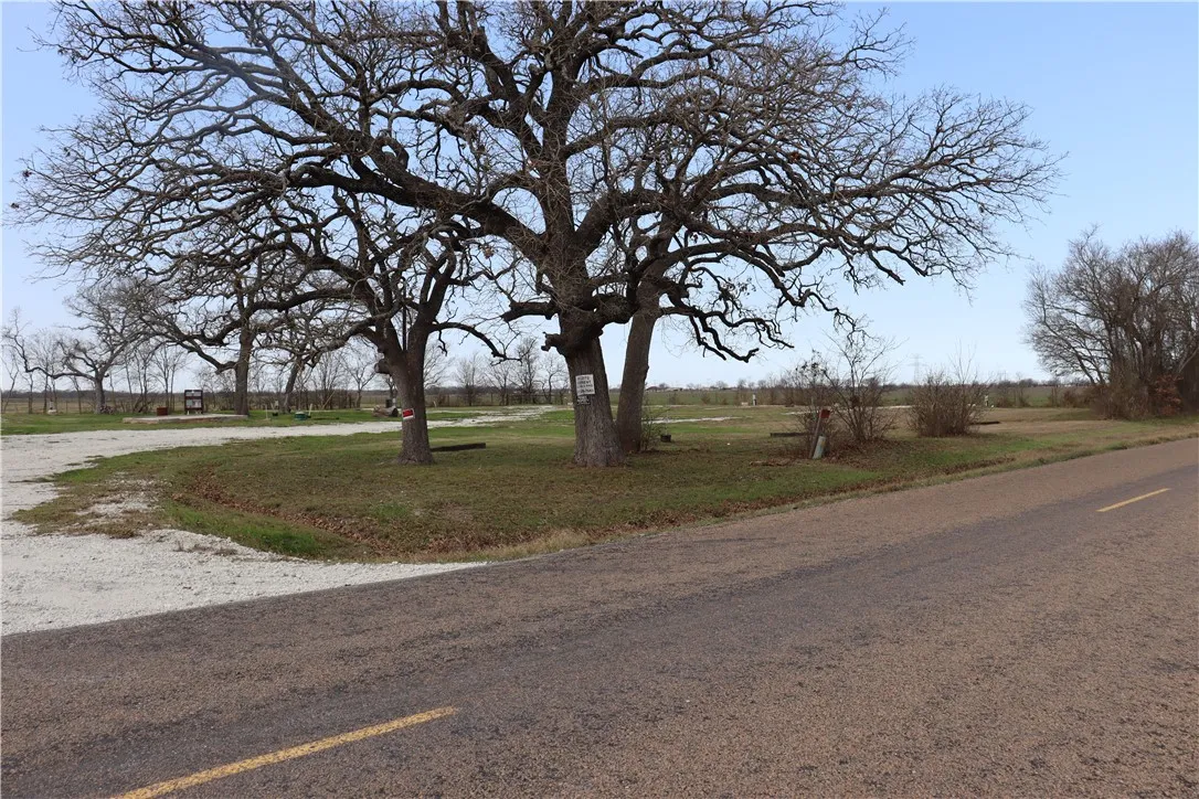 Unimproved Land For Sale in Limestone County , 4202 S FM 339, Groesbeck, Texas 76642, 0, 0, Garage spaces, 0 Sqft, built in 0, Unknown, mls#227601, Real Estate Agent in Groesbeck, Homes For Sale in Limestone county, Homes For Sale in Groesbeck, Realtor in Groesbeck Texas, Real Estate Brokerage Independent Realty Texas, Luminita Cordes Realtor