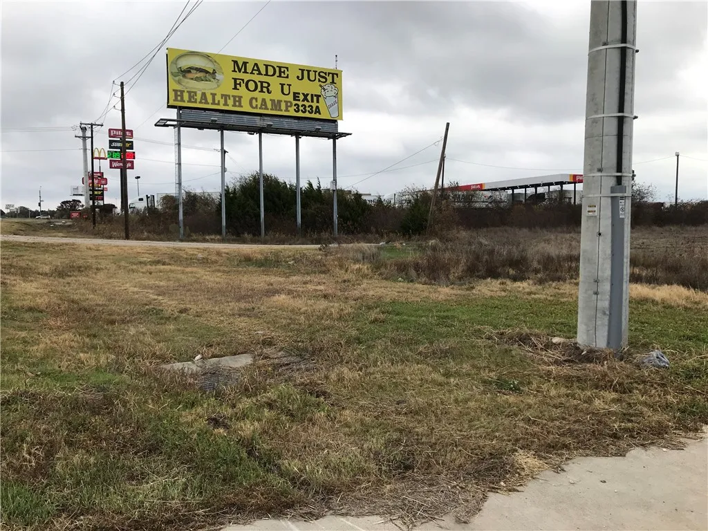 Unimproved Land For Sale in Mc Lennan County , TBD N I35 Highway, Waco, Texas 76706, 0, 0, Garage spaces, 0 Sqft, built in 1800, Unknown, mls#192776, Real Estate Agent in Waco, Homes For Sale in Mc Lennan county, Homes For Sale in Waco, Realtor in Waco Texas, Real Estate Brokerage Independent Realty Texas, Luminita Cordes Realtor