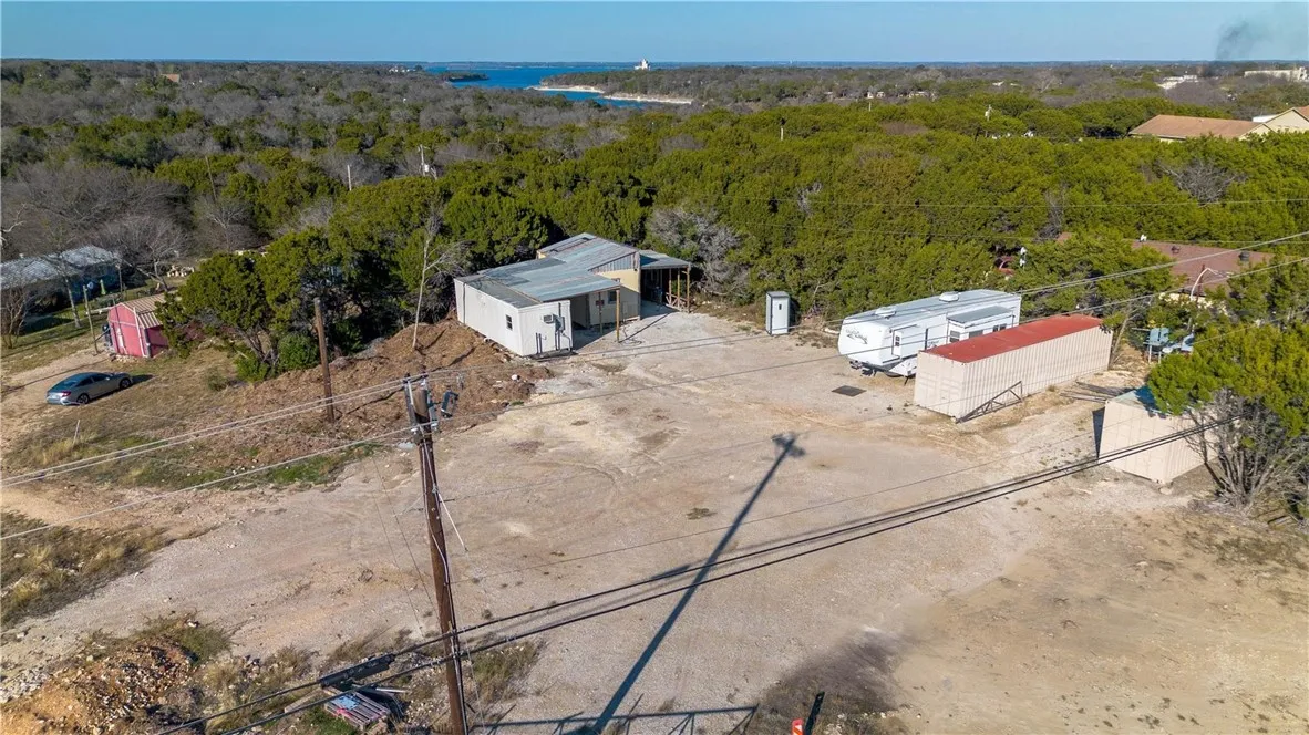 Single Family Residence For Rent in Bosque County , 690 Hwy 22 Highway, Clifton, Texas 76634, 8 Bedrooms, 2 Bathrooms, Garage spaces, 600 Sqft, built in 2023, Price $1,000, mls#227150, Real Estate Agent in Clifton, Homes For Rent in Bosque county, Homes For Rent in Clifton, Realtor in Clifton Texas, Real Estate Brokerage Independent Realty Texas, Luminita Cordes Realtor
