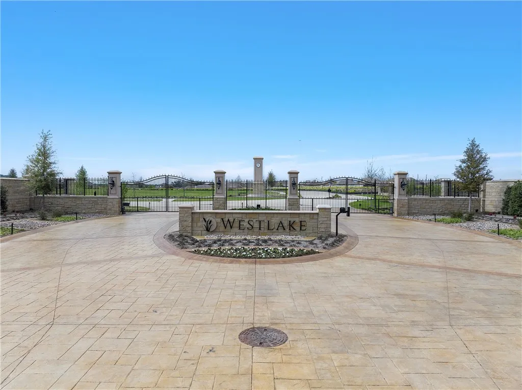Improved Land For Sale in Mc Lennan County , 9 Pinehurst Drive, Woodway, Texas 76712, 0, 0, Garage spaces, 0 Sqft, built in 0, Price $249,900, mls#222113, Real Estate Agent in Woodway, Homes For Sale in Mc Lennan county, Homes For Sale in Woodway, Realtor in Woodway Texas, Real Estate Brokerage Independent Realty Texas, Luminita Cordes Realtor