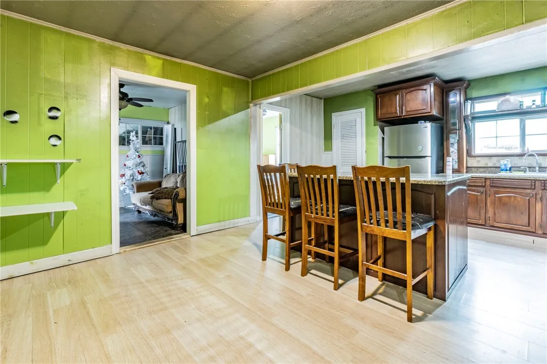 Single Family Residence For Sale in Mc Lennan County , 2325 Park Avenue, Waco, Texas 76706, 4 Bedroom, 1 Bathroom, Garage spaces, 1,997 Sqft, built in 1951, mls#228320, Real Estate Agent in Waco, Homes For Sale in Mc Lennan county, Homes For Sale in Waco, Realtor in Waco Texas, Real Estate Brokerage Independent Realty Texas, Luminita Cordes Realtor