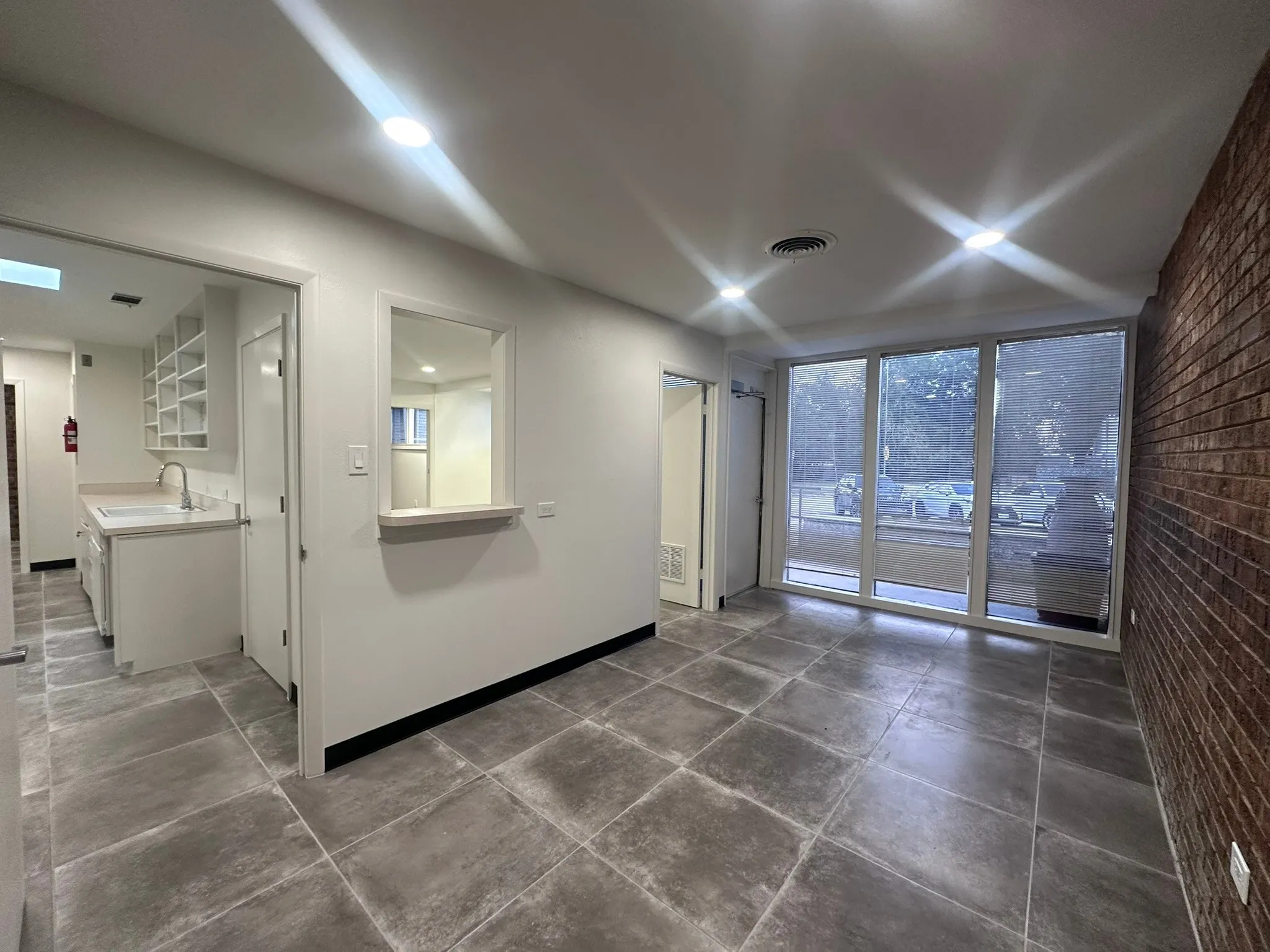 Business For Rent in Ellis County , 201 Ferris Avenue Suite I, Waxahachie, Texas 75165, 0, 0, Garage spaces, 0 Sqft, built in 1944, Preowned, mls#20872780, Real Estate Agent in Waxahachie, Homes For Rent in Ellis county, Homes For Rent in Waxahachie, Realtor in Waxahachie Texas, Real Estate Brokerage Independent Realty Texas, Luminita Cordes Realtor