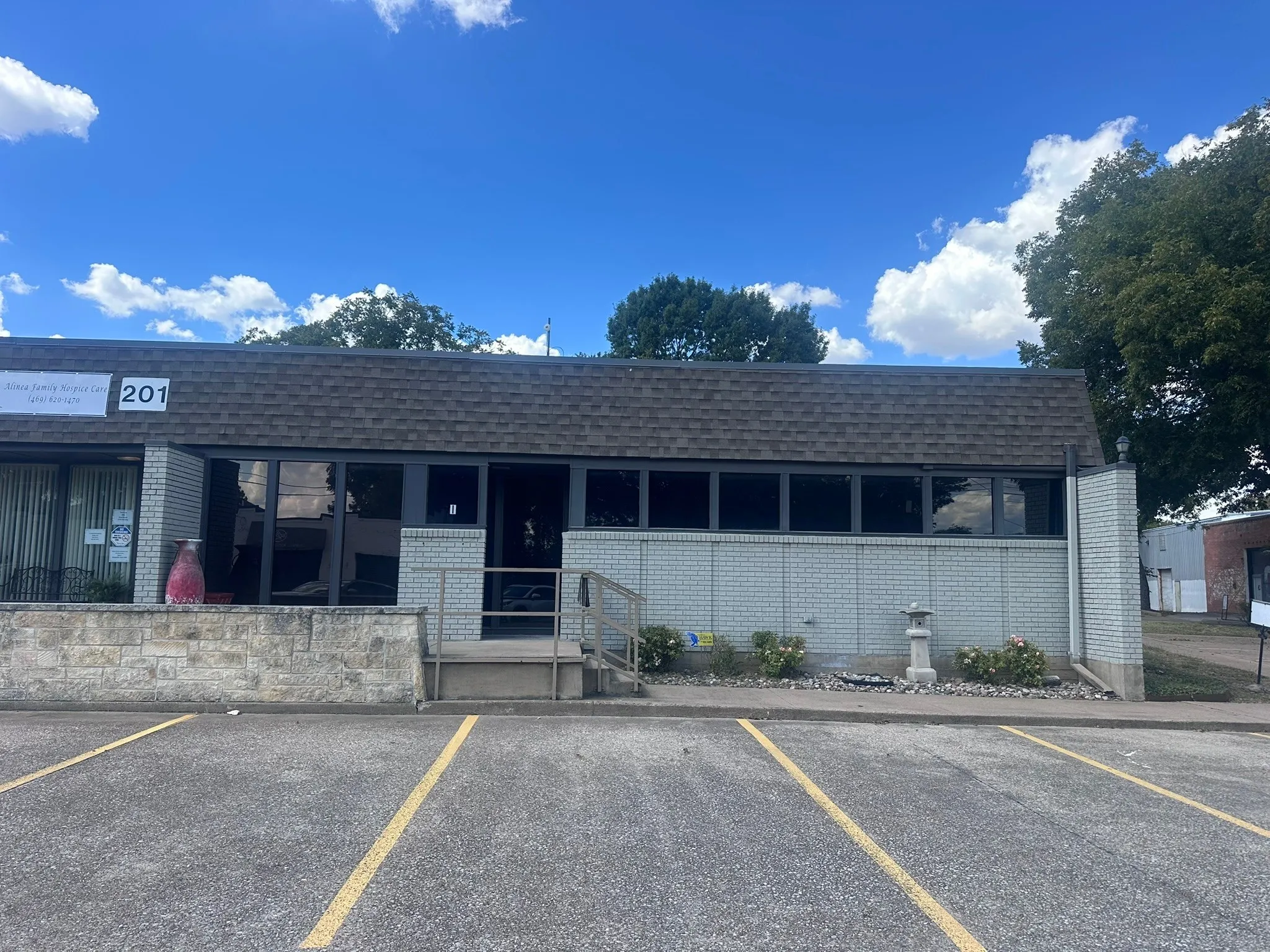 Business For Rent in Ellis County , 201 Ferris Avenue Suite I, Waxahachie, Texas 75165, 0, 0, Garage spaces, 0 Sqft, built in 1944, Preowned, mls#20872780, Real Estate Agent in Waxahachie, Homes For Rent in Ellis county, Homes For Rent in Waxahachie, Realtor in Waxahachie Texas, Real Estate Brokerage Independent Realty Texas, Luminita Cordes Realtor