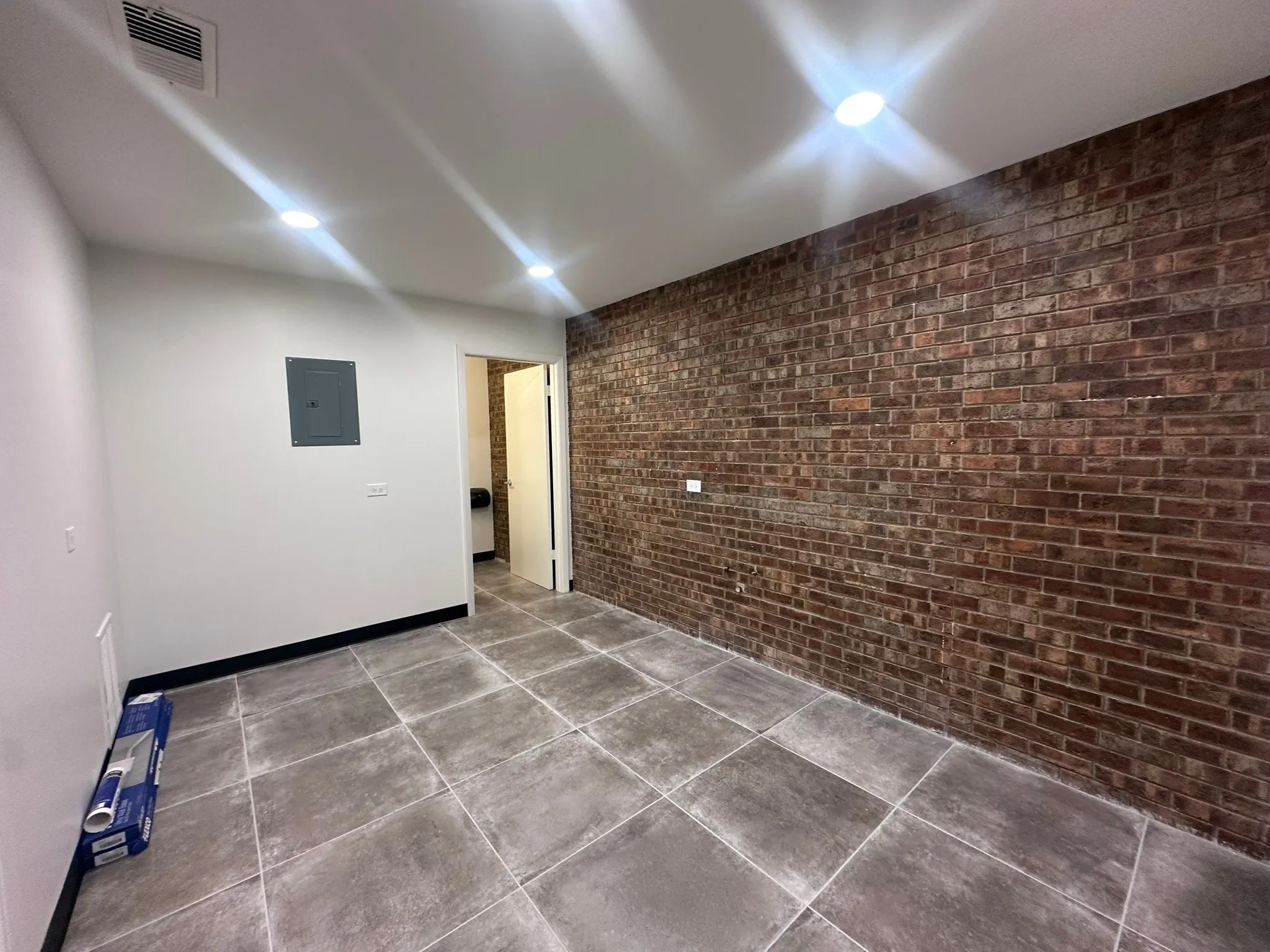 Business For Rent in Ellis County , 201 Ferris Avenue Suite I, Waxahachie, Texas 75165, 0, 0, Garage spaces, 0 Sqft, built in 1944, Preowned, mls#20872780, Real Estate Agent in Waxahachie, Homes For Rent in Ellis county, Homes For Rent in Waxahachie, Realtor in Waxahachie Texas, Real Estate Brokerage Independent Realty Texas, Luminita Cordes Realtor