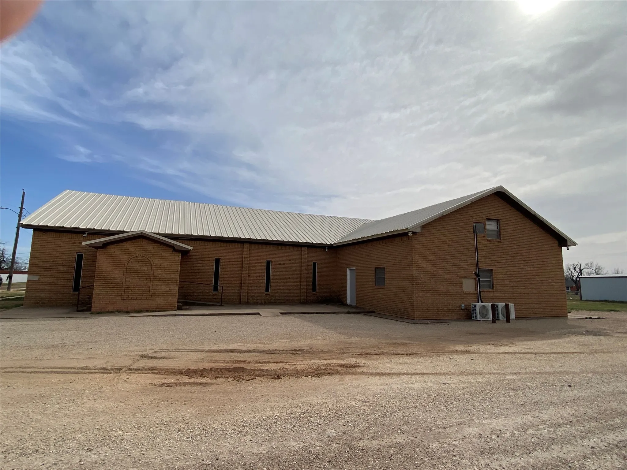 Business For Sale in Haskell County , 200 W Guthrie, Weinert, Texas 76388, 0, 0, Garage spaces, 0 Sqft, built in 1960, Preowned, Price $99,500, mls#20876051, Real Estate Agent in Weinert, Homes For Sale in Haskell county, Homes For Sale in Weinert, Realtor in Weinert Texas, Real Estate Brokerage Independent Realty Texas, Luminita Cordes Realtor