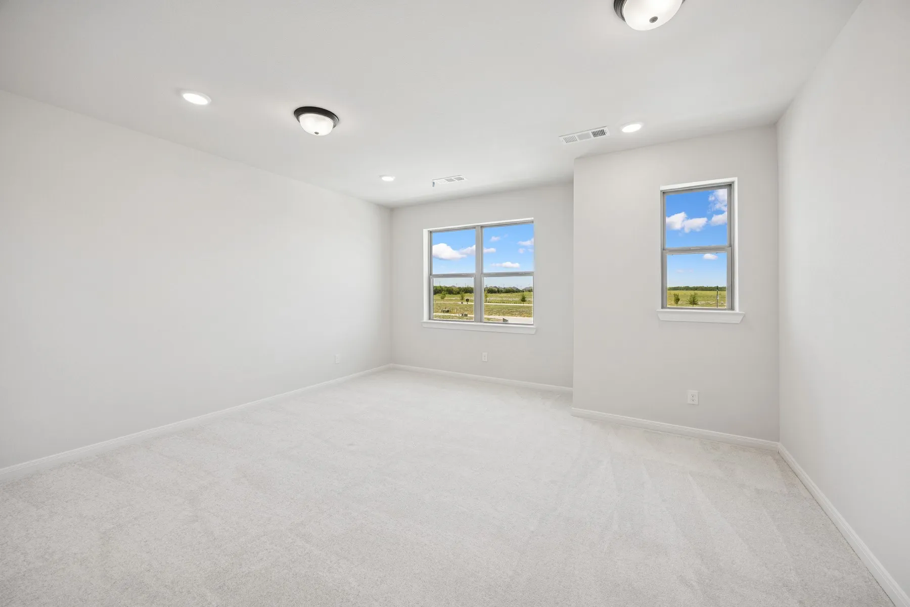 Single Family Residence For Sale in Kaufman County , 9504 Dahlia Boulevard, Mesquite, Texas 75126, 3 Bedroom, 3 Bathroom, 3 Garage spaces, 2,486 Sqft, built in 2025, mls#20876210, Real Estate Agent in Mesquite, Homes For Sale in Kaufman county, Homes For Sale in Mesquite, Realtor in Mesquite Texas, Real Estate Brokerage Independent Realty Texas, Luminita Cordes Realtor