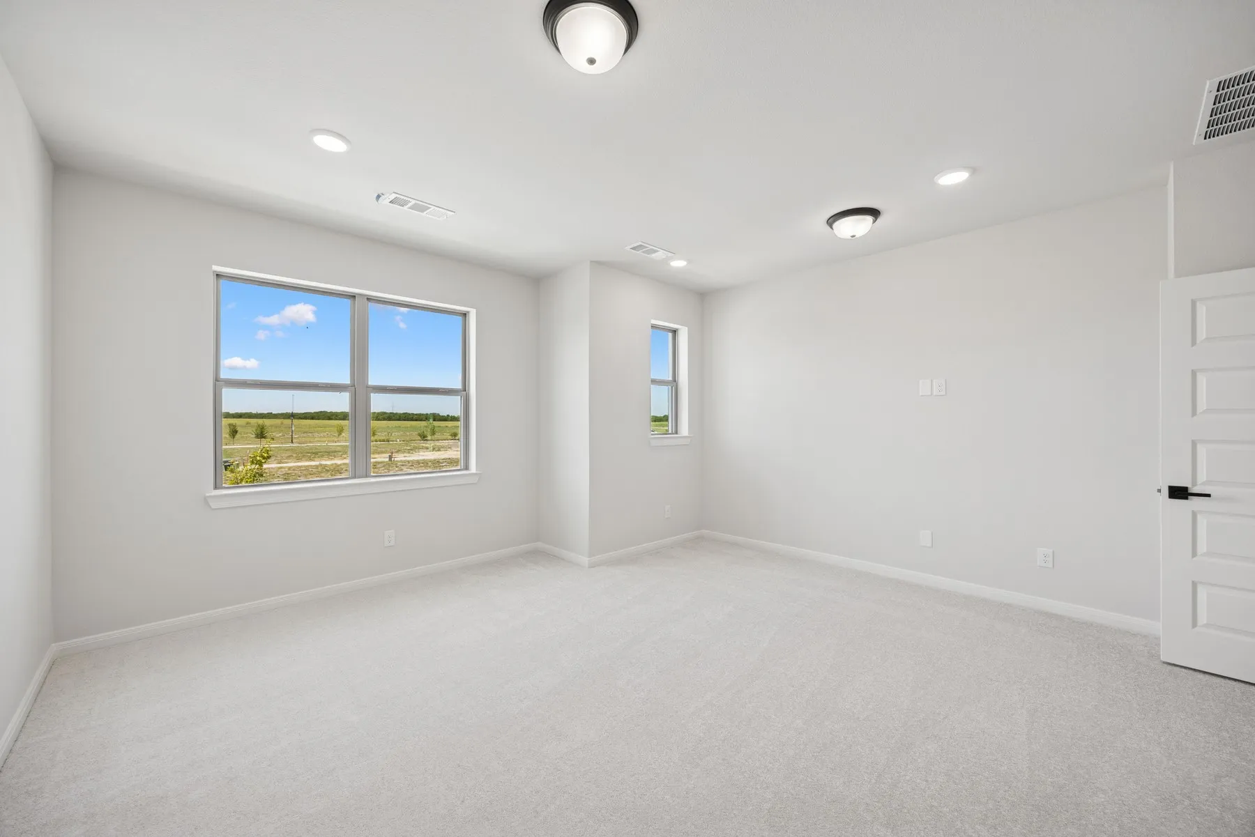 Single Family Residence For Sale in Kaufman County , 9504 Dahlia Boulevard, Mesquite, Texas 75126, 3 Bedroom, 3 Bathroom, 3 Garage spaces, 2,486 Sqft, built in 2025, mls#20876210, Real Estate Agent in Mesquite, Homes For Sale in Kaufman county, Homes For Sale in Mesquite, Realtor in Mesquite Texas, Real Estate Brokerage Independent Realty Texas, Luminita Cordes Realtor