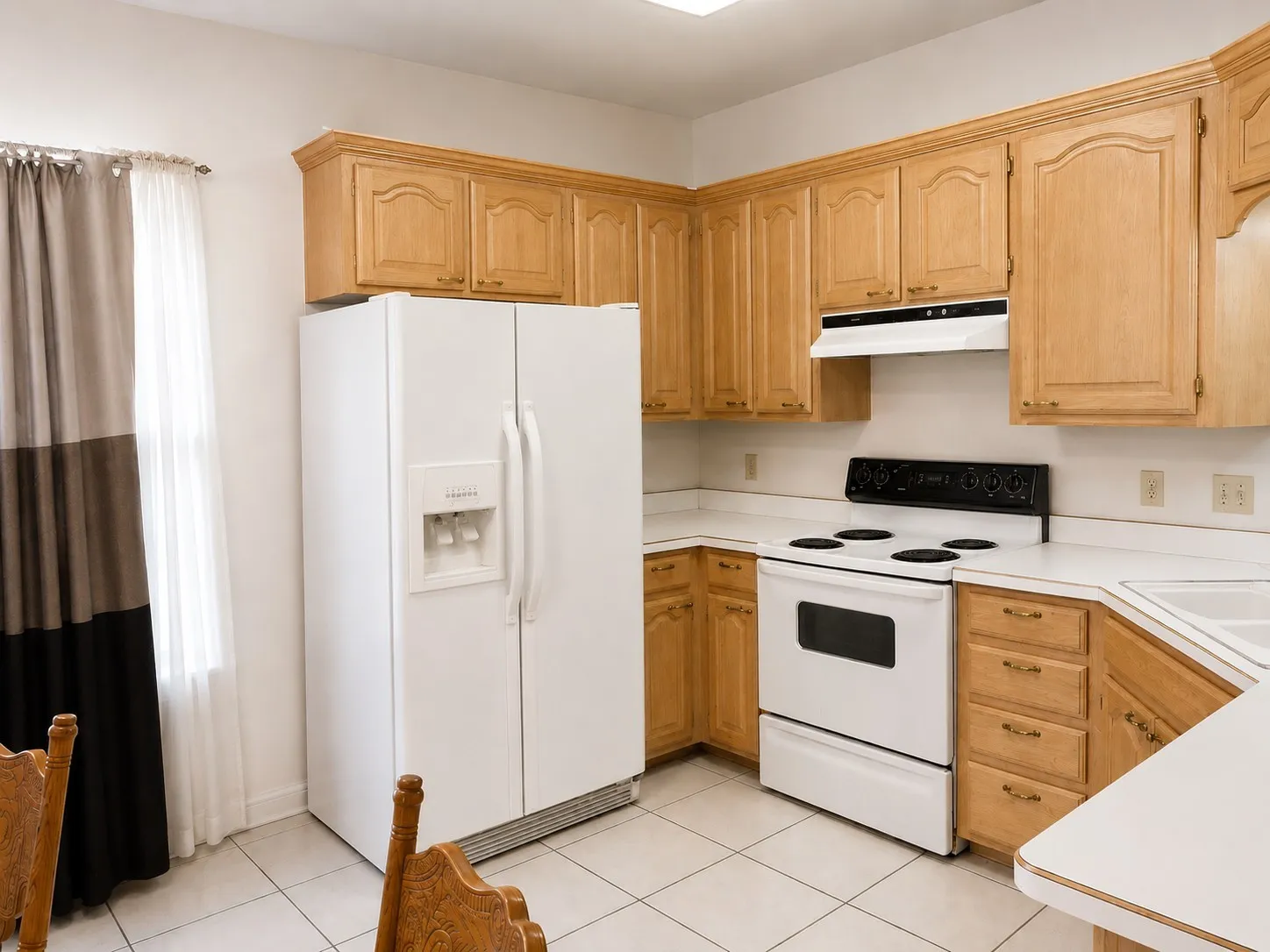 Kitchen with appliances