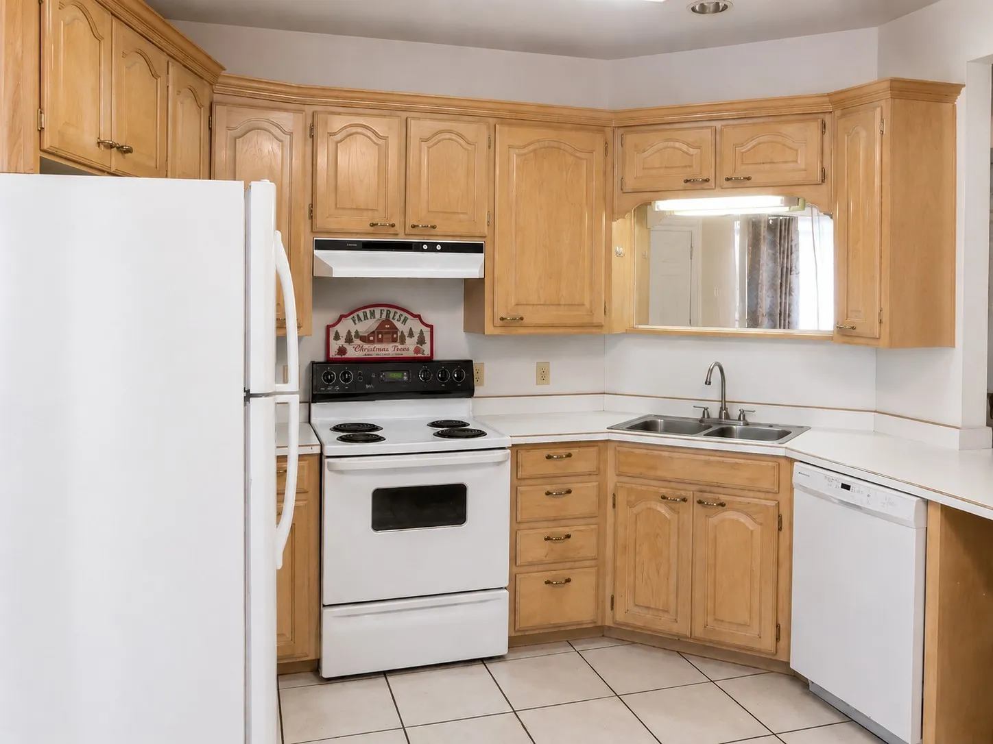 Kitchen with appliances