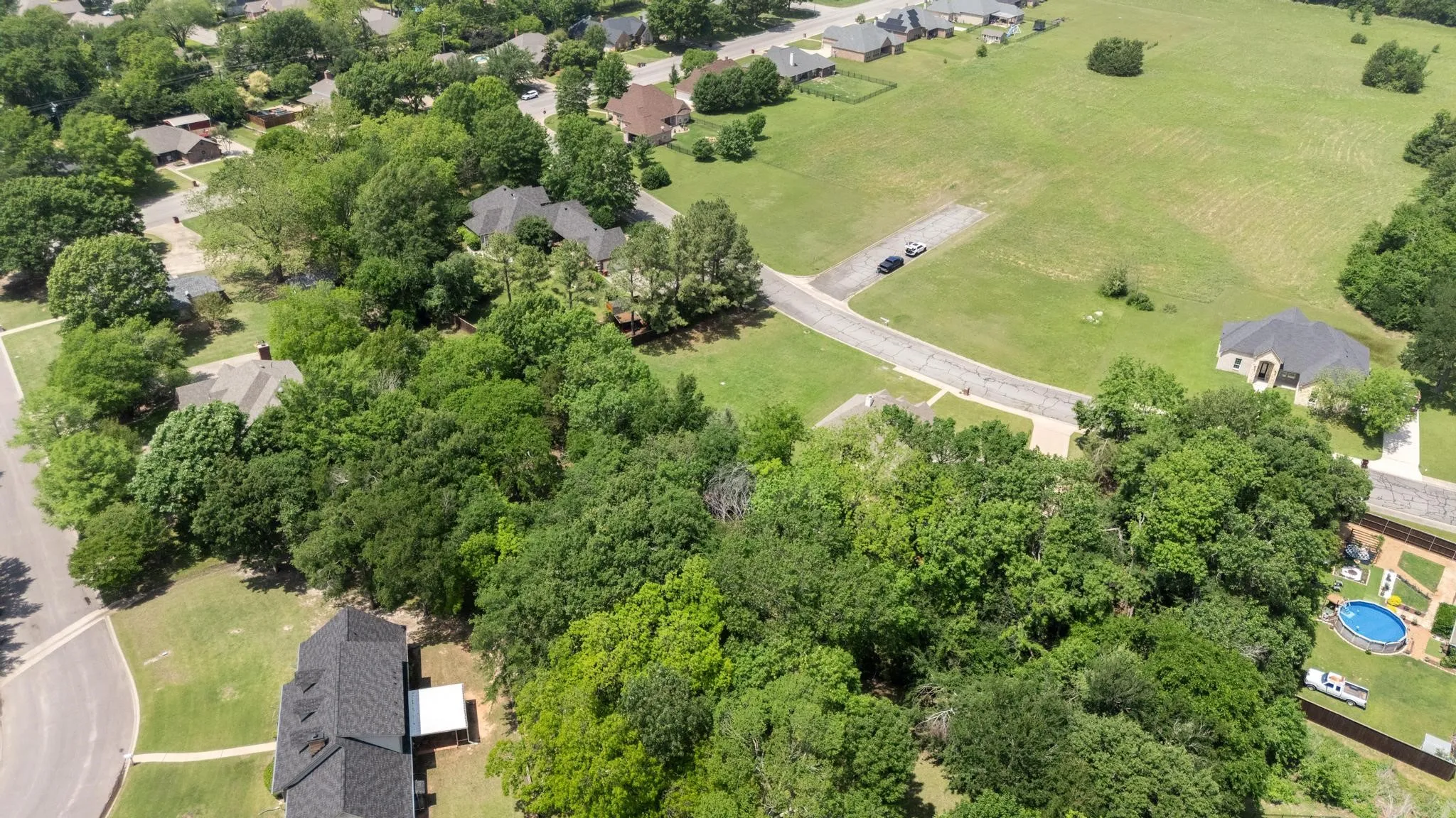 Unimproved Land For Sale in Fannin County , 1000 Legend Avenue, Bonham, Texas 75418, 0, 0, Garage spaces, 0 Sqft, built in 0, mls#20875360, Real Estate Agent in Bonham, Homes For Sale in Fannin county, Homes For Sale in Bonham, Realtor in Bonham Texas, Real Estate Brokerage Independent Realty Texas, Luminita Cordes Realtor