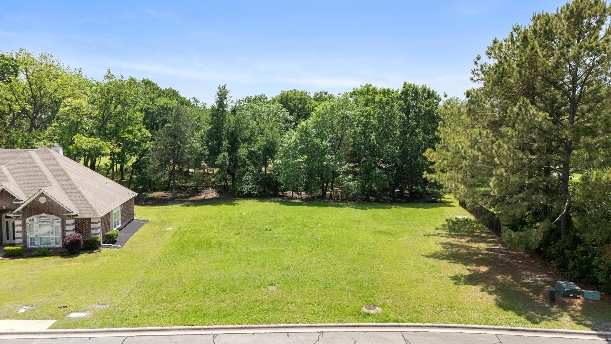 Unimproved Land For Sale in Fannin County , 1000 Legend Avenue, Bonham, Texas 75418, 0, 0, Garage spaces, 0 Sqft, built in 0, mls#20875360, Real Estate Agent in Bonham, Homes For Sale in Fannin county, Homes For Sale in Bonham, Realtor in Bonham Texas, Real Estate Brokerage Independent Realty Texas, Luminita Cordes Realtor