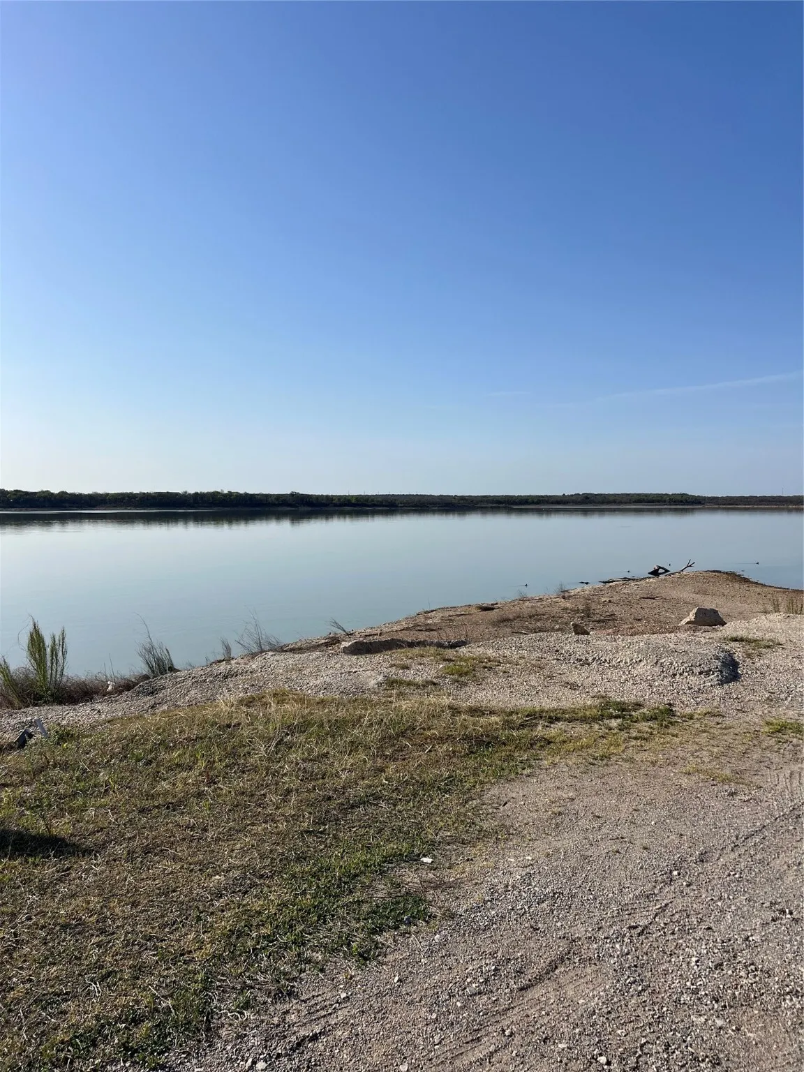 Water access nearby