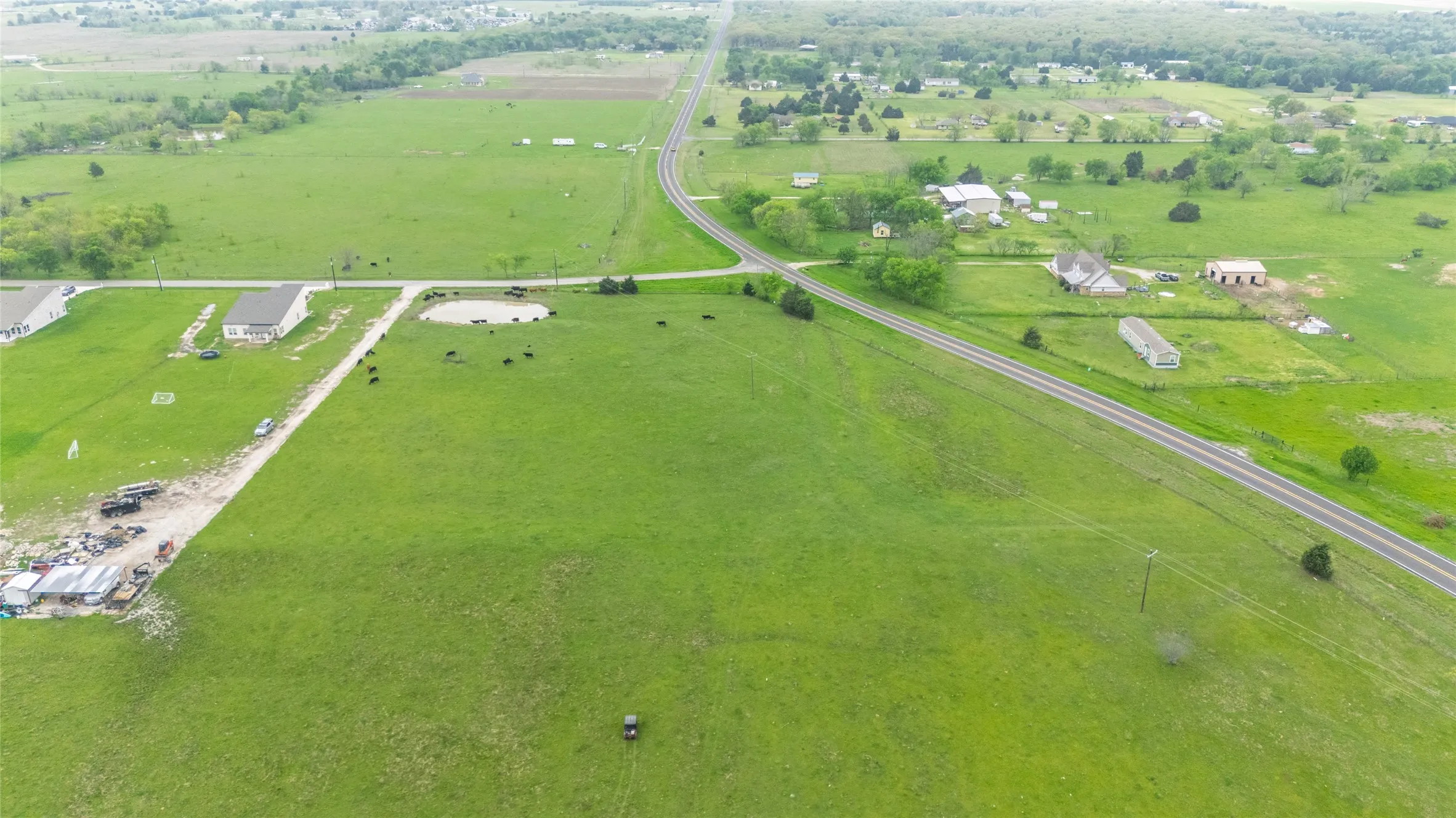 Unimproved Land For Sale in Hunt County , Lot 1 Cr-3517, Quinlan, Texas 75474, 0, 0, Garage spaces, 0 Sqft, built in 0, mls#20879311, Real Estate Agent in Quinlan, Homes For Sale in Hunt county, Homes For Sale in Quinlan, Realtor in Quinlan Texas, Real Estate Brokerage Independent Realty Texas, Luminita Cordes Realtor