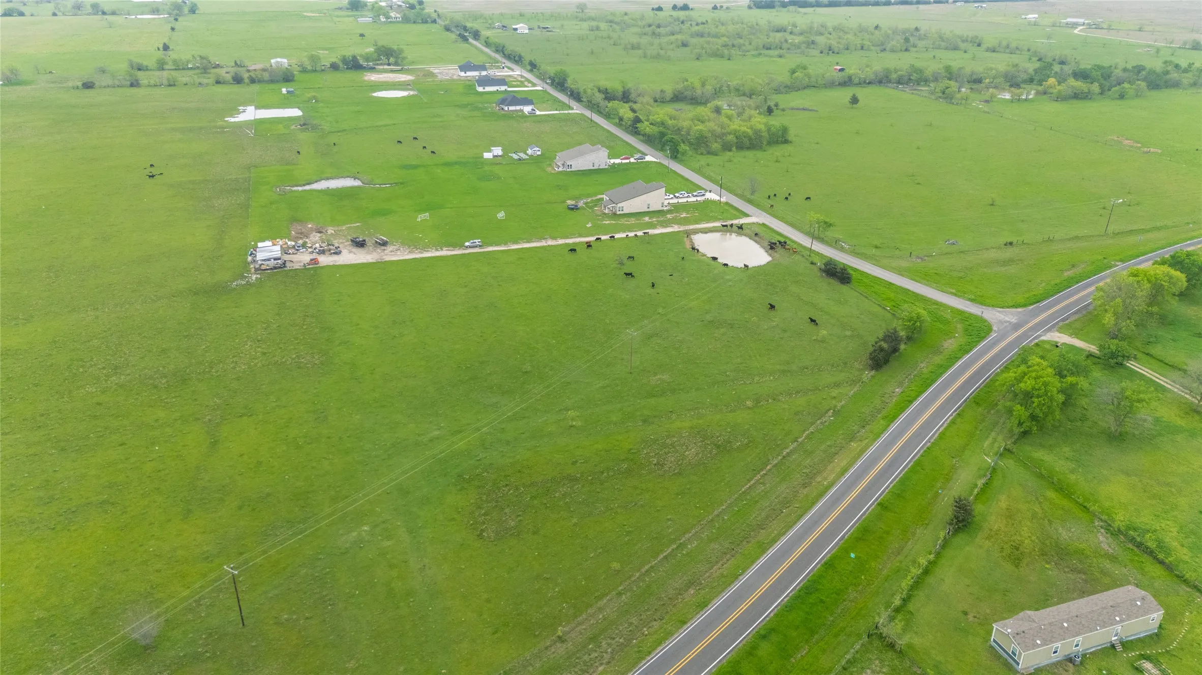 Unimproved Land For Sale in Hunt County , Lot 1 Cr-3517, Quinlan, Texas 75474, 0, 0, Garage spaces, 0 Sqft, built in 0, mls#20879311, Real Estate Agent in Quinlan, Homes For Sale in Hunt county, Homes For Sale in Quinlan, Realtor in Quinlan Texas, Real Estate Brokerage Independent Realty Texas, Luminita Cordes Realtor