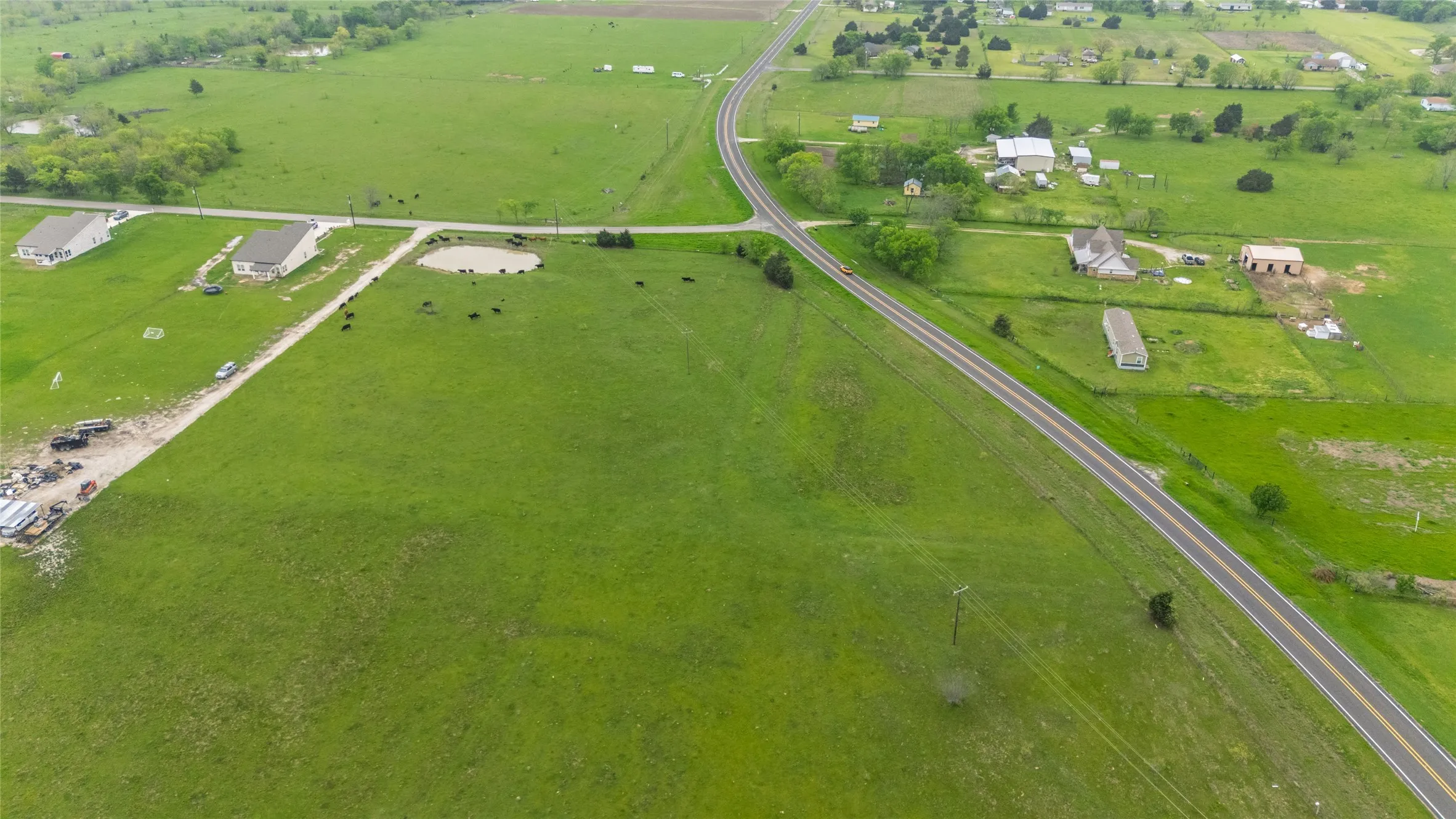 Unimproved Land For Sale in Hunt County , Lot 1 Cr-3517, Quinlan, Texas 75474, 0, 0, Garage spaces, 0 Sqft, built in 0, mls#20879311, Real Estate Agent in Quinlan, Homes For Sale in Hunt county, Homes For Sale in Quinlan, Realtor in Quinlan Texas, Real Estate Brokerage Independent Realty Texas, Luminita Cordes Realtor