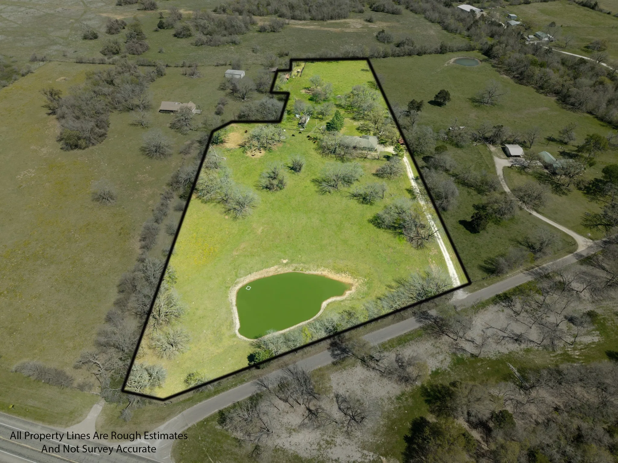 Single Family Residence For Sale in Limestone County , 141 Lcr 405, Mexia, Texas 76667, 3 Bedroom, 2 Bathroom, 2 Garage spaces, 2,841 Sqft, built in 1982, mls#20877532, Real Estate Agent in Mexia, Homes For Sale in Limestone county, Homes For Sale in Mexia, Realtor in Mexia Texas, Real Estate Brokerage Independent Realty Texas, Luminita Cordes Realtor