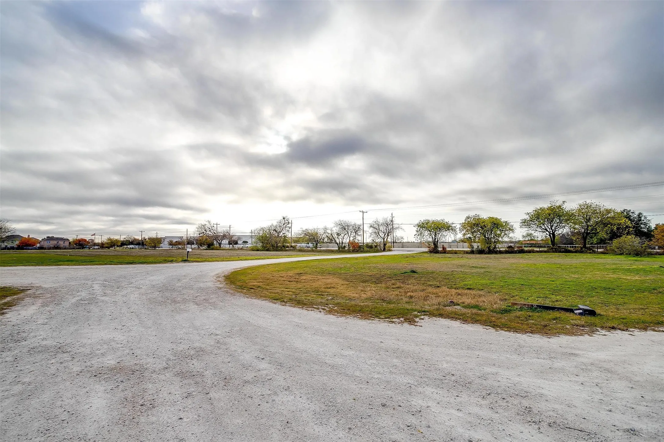 Unimproved Land For Sale in Tarrant County , 1101 E Main Street, Crowley, Texas 76036, 0, 0, Garage spaces, 0 Sqft, built in 0, Price $2,943,567, mls#20879918, Real Estate Agent in Crowley, Homes For Sale in Tarrant county, Homes For Sale in Crowley, Realtor in Crowley Texas, Real Estate Brokerage Independent Realty Texas, Luminita Cordes Realtor