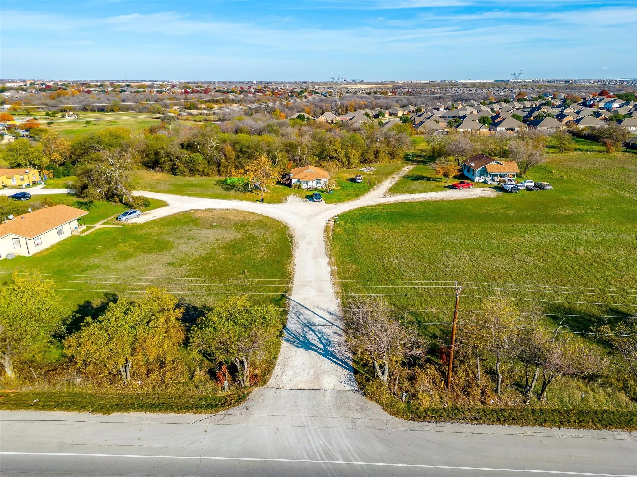 Unimproved Land For Sale in Tarrant County , 1101 E Main Street, Crowley, Texas 76036, 0, 0, Garage spaces, 0 Sqft, built in 0, Price $2,943,567, mls#20879918, Real Estate Agent in Crowley, Homes For Sale in Tarrant county, Homes For Sale in Crowley, Realtor in Crowley Texas, Real Estate Brokerage Independent Realty Texas, Luminita Cordes Realtor