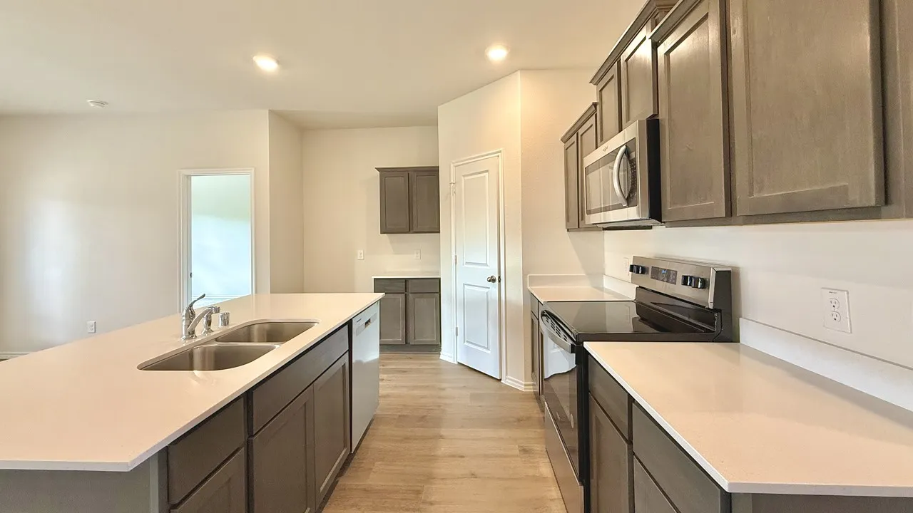 Single Family Residence For Sale in Hunt County , 605 Willow Street, Josephine, Texas 75135, 3 Bedroom, 2 Bathroom, 2 Garage spaces, 1,613 Sqft, built in 2025, New Construction - Incomplete, mls#20880104, Real Estate Agent in Josephine, Homes For Sale in Hunt county, Homes For Sale in Josephine, Realtor in Josephine Texas, Real Estate Brokerage Independent Realty Texas, Luminita Cordes Realtor