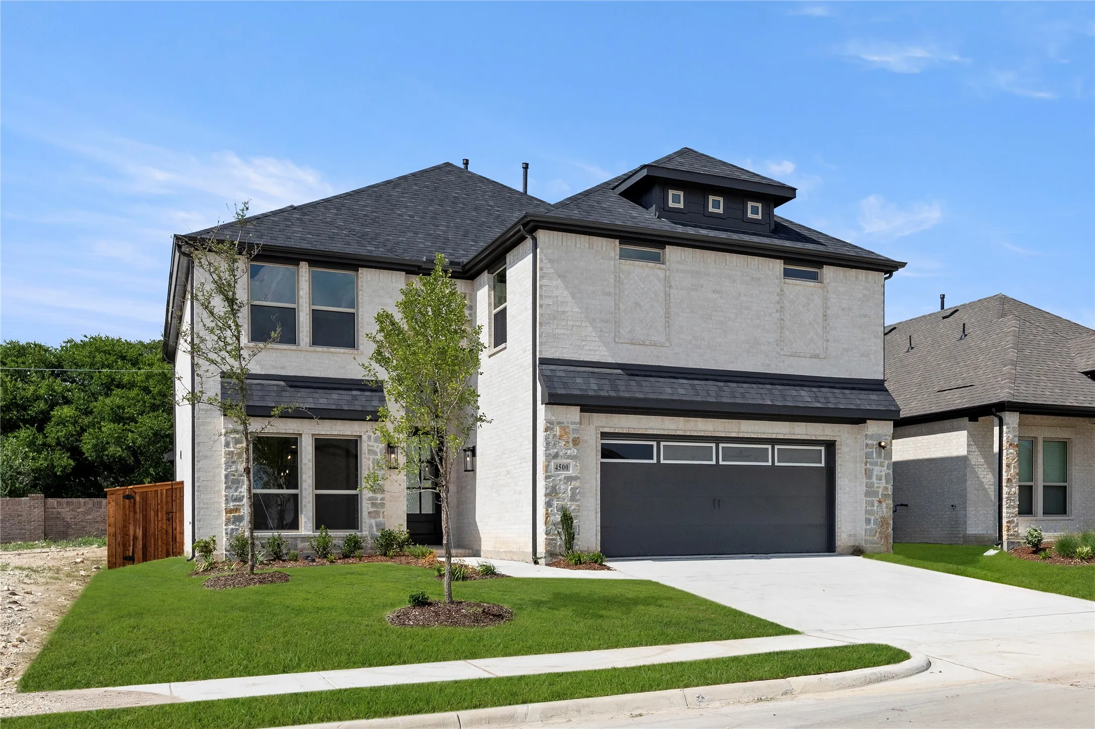 02. 4500 Brookfield - Front (2)