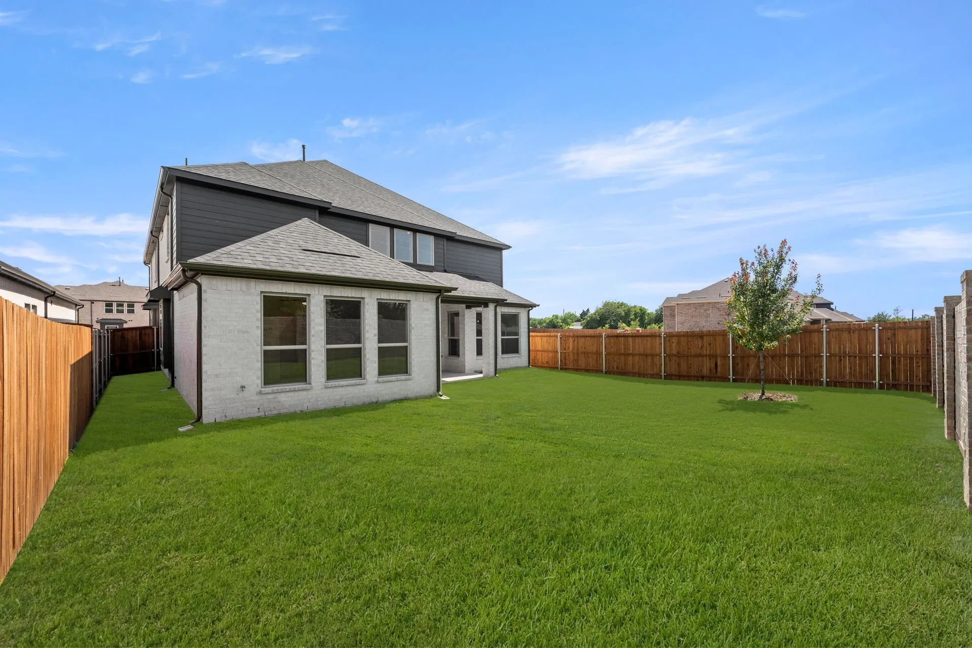 Single Family Residence For Sale in Collin County , 4500 Brookfield Drive, Melissa, Texas 75454, 5 Bedroom, 4 Bathroom, 2 Garage spaces, 3,593 Sqft, built in 2025, mls#20881229, Real Estate Agent in Melissa, Homes For Sale in Collin county, Homes For Sale in Melissa, Realtor in Melissa Texas, Real Estate Brokerage Independent Realty Texas, Luminita Cordes Realtor